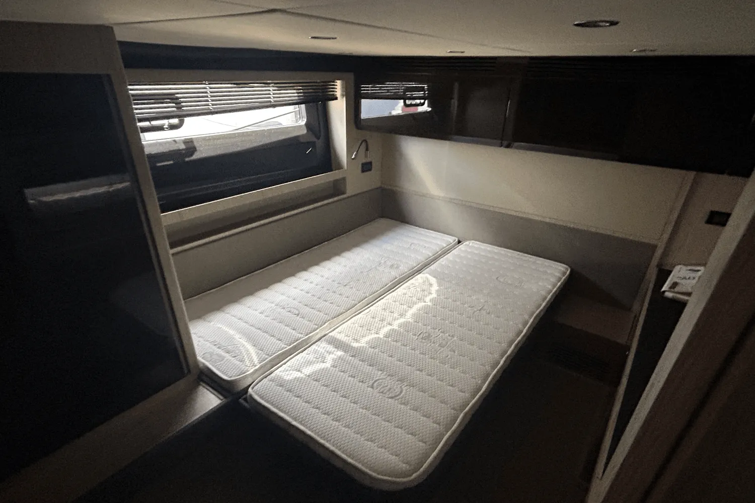 2021 Azimut ATLANTIS 51 Image Thumbnail #41