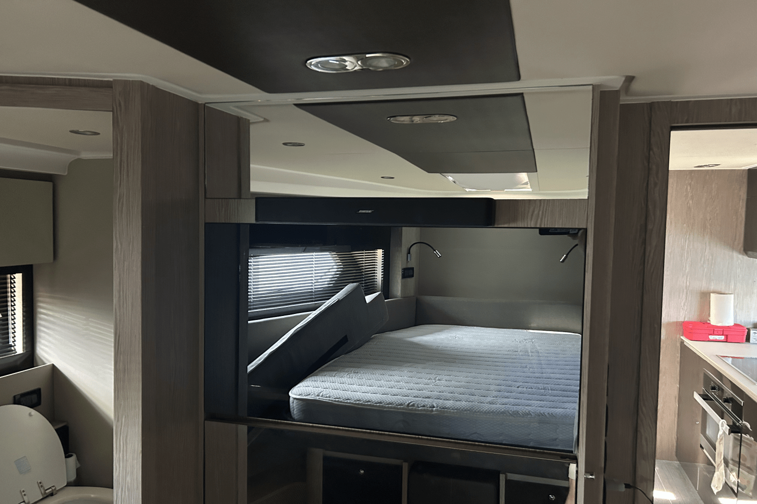 2021 Azimut ATLANTIS 51 Image Thumbnail #36