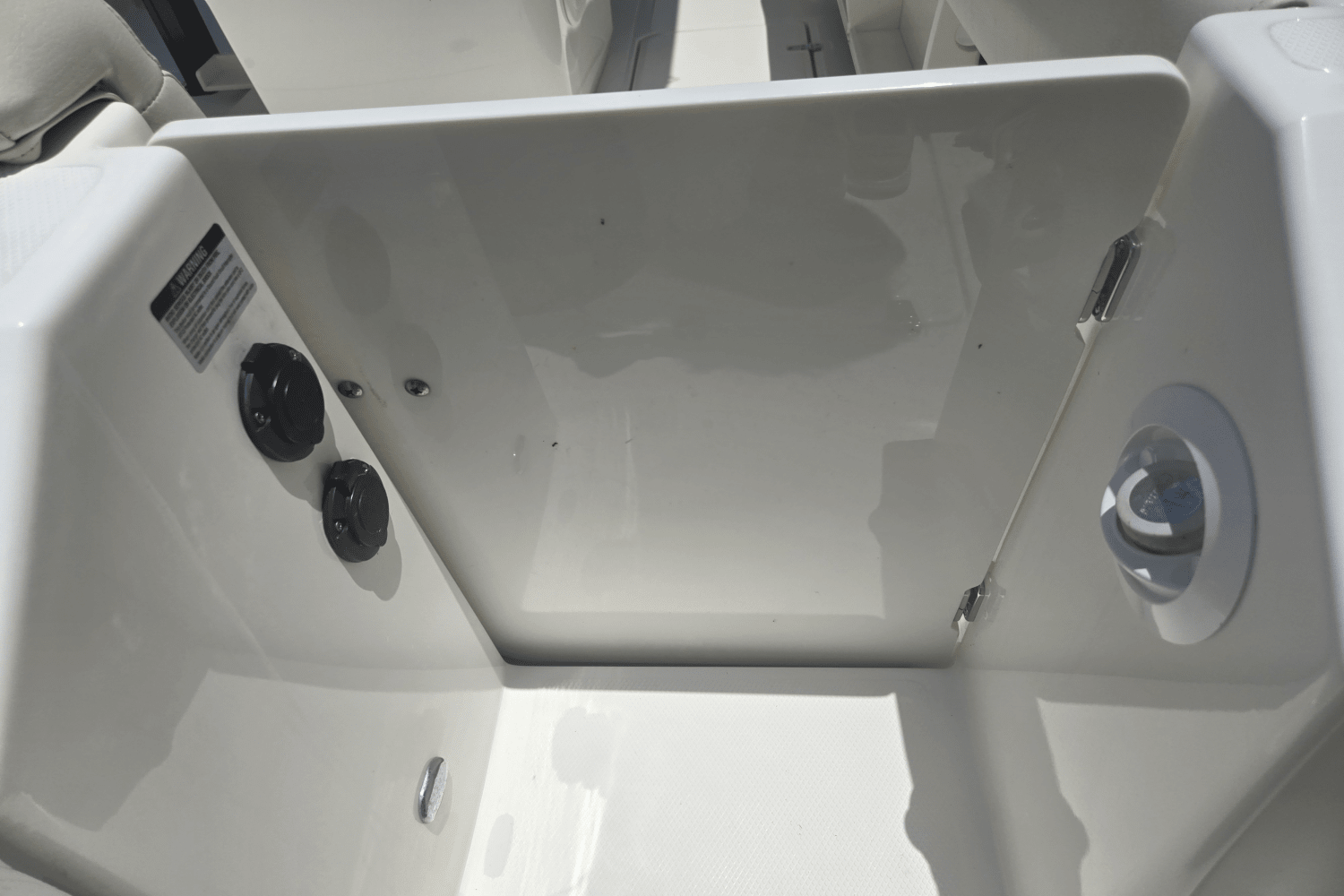 2024 Boston Whaler 280 OUTRAGE Image Thumbnail #8