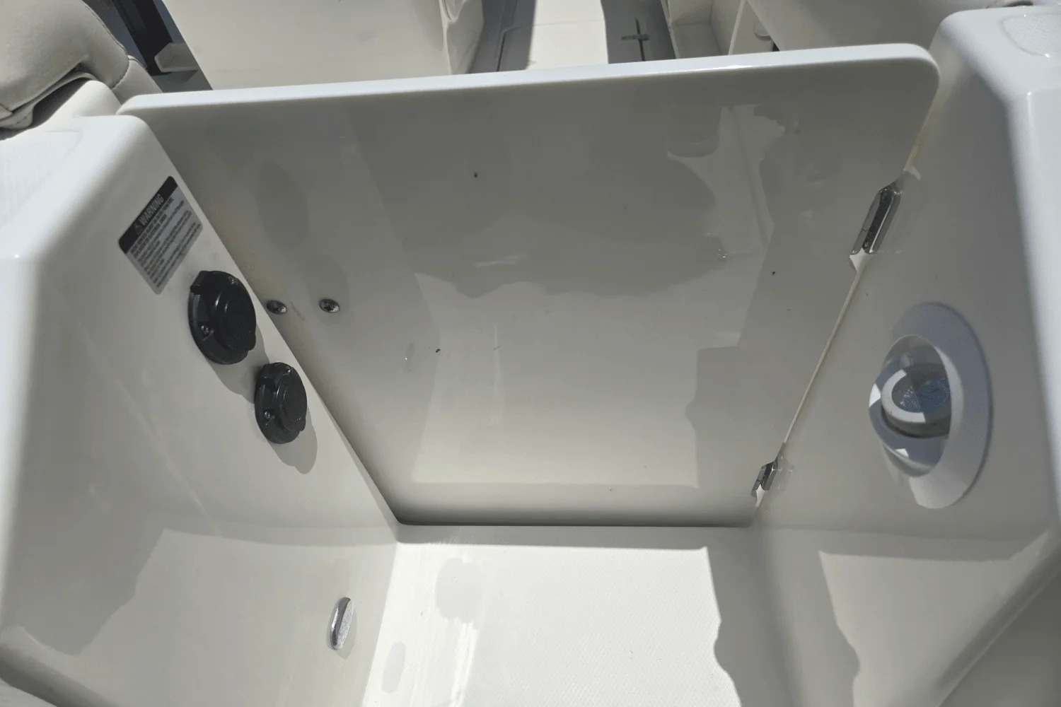 2024 Boston Whaler 280 OUTRAGE Image Thumbnail #8