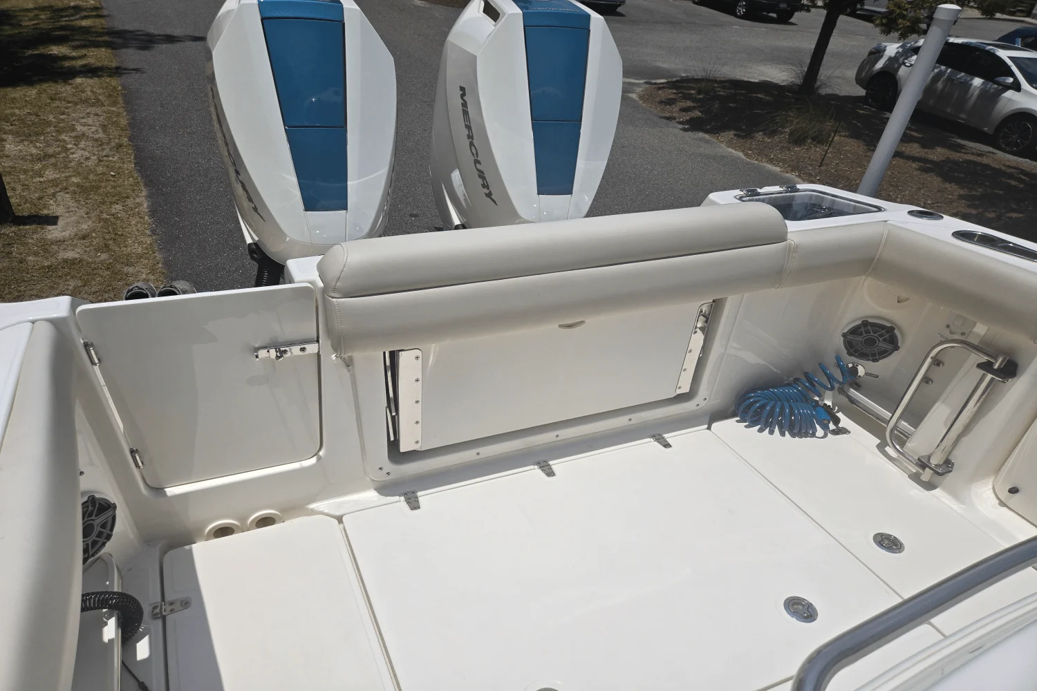 2024 Boston Whaler 280 OUTRAGE Image Thumbnail #9