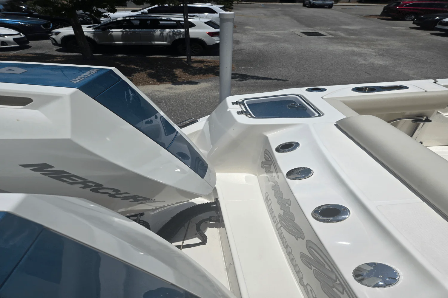 2024 Boston Whaler 280 OUTRAGE Image Thumbnail #4