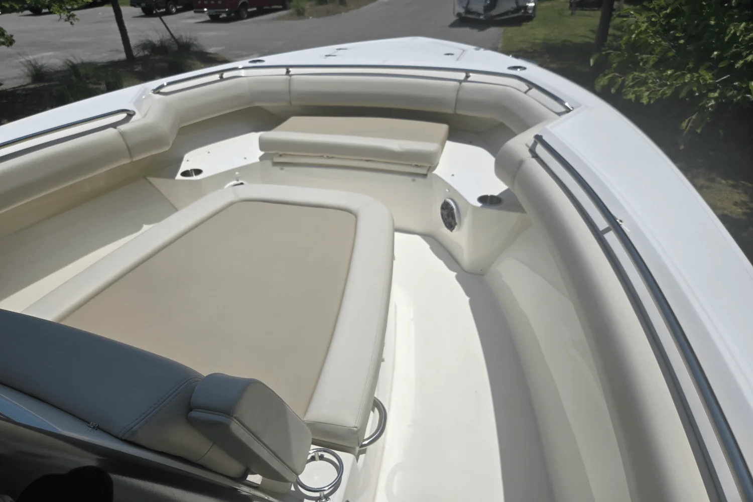 2024 Boston Whaler 280 OUTRAGE Image Thumbnail #28