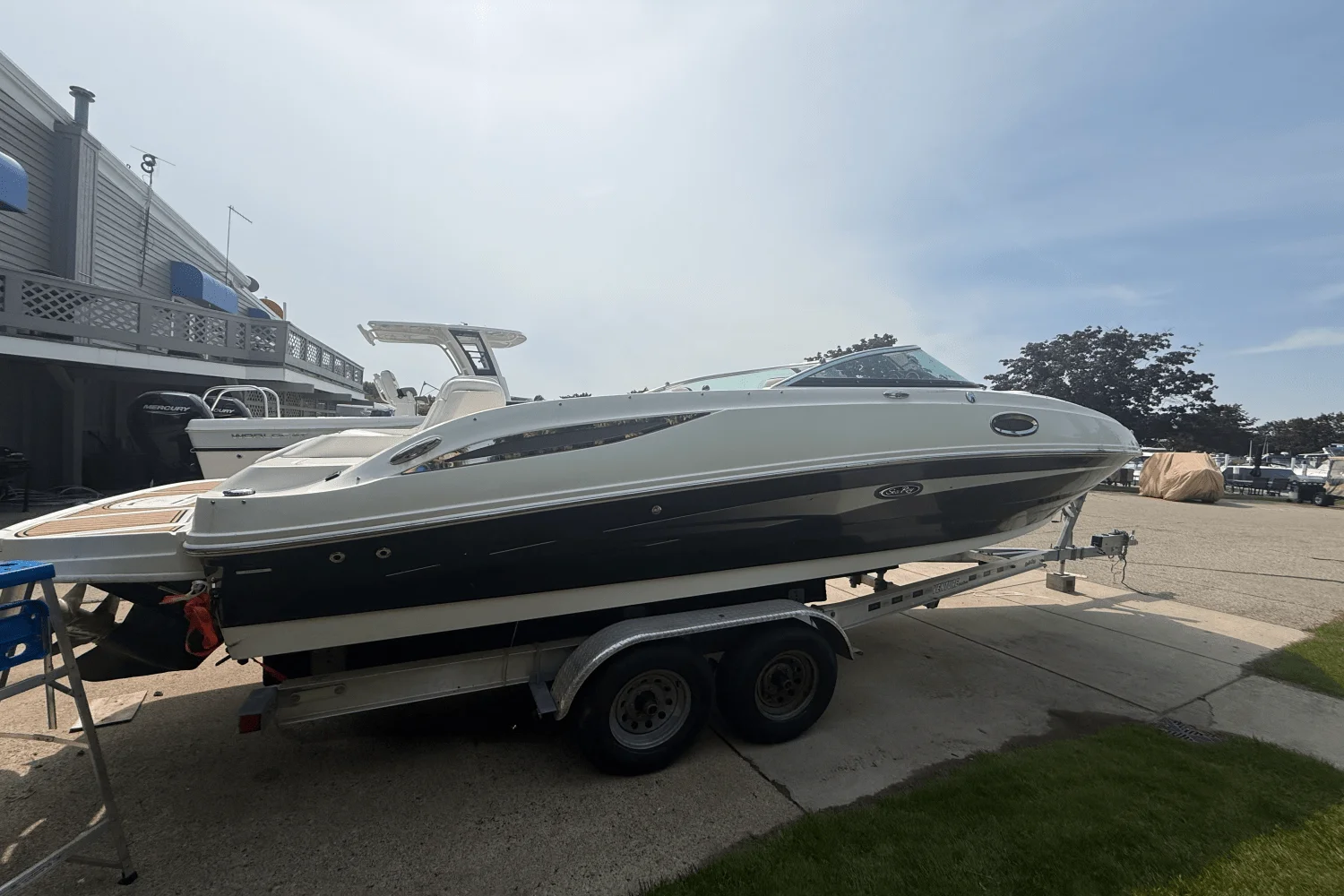 2014 Sea Ray 260 SUNDECK Image Thumbnail #1