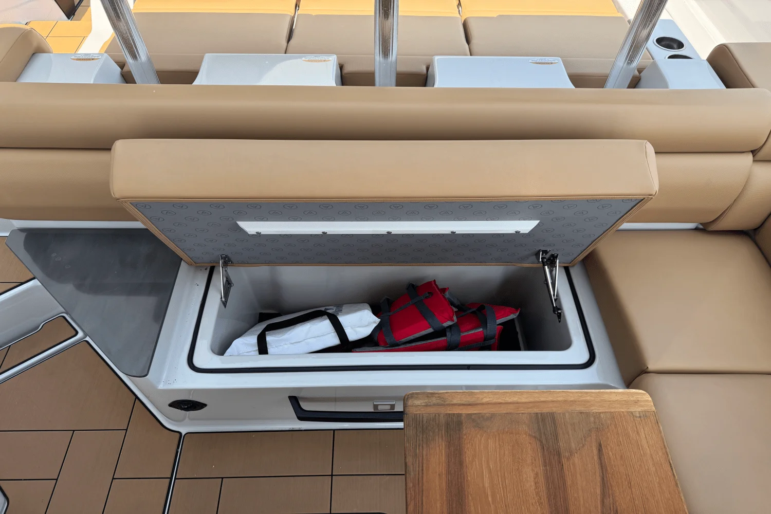 2022 Aviara AV36 Image Thumbnail #25