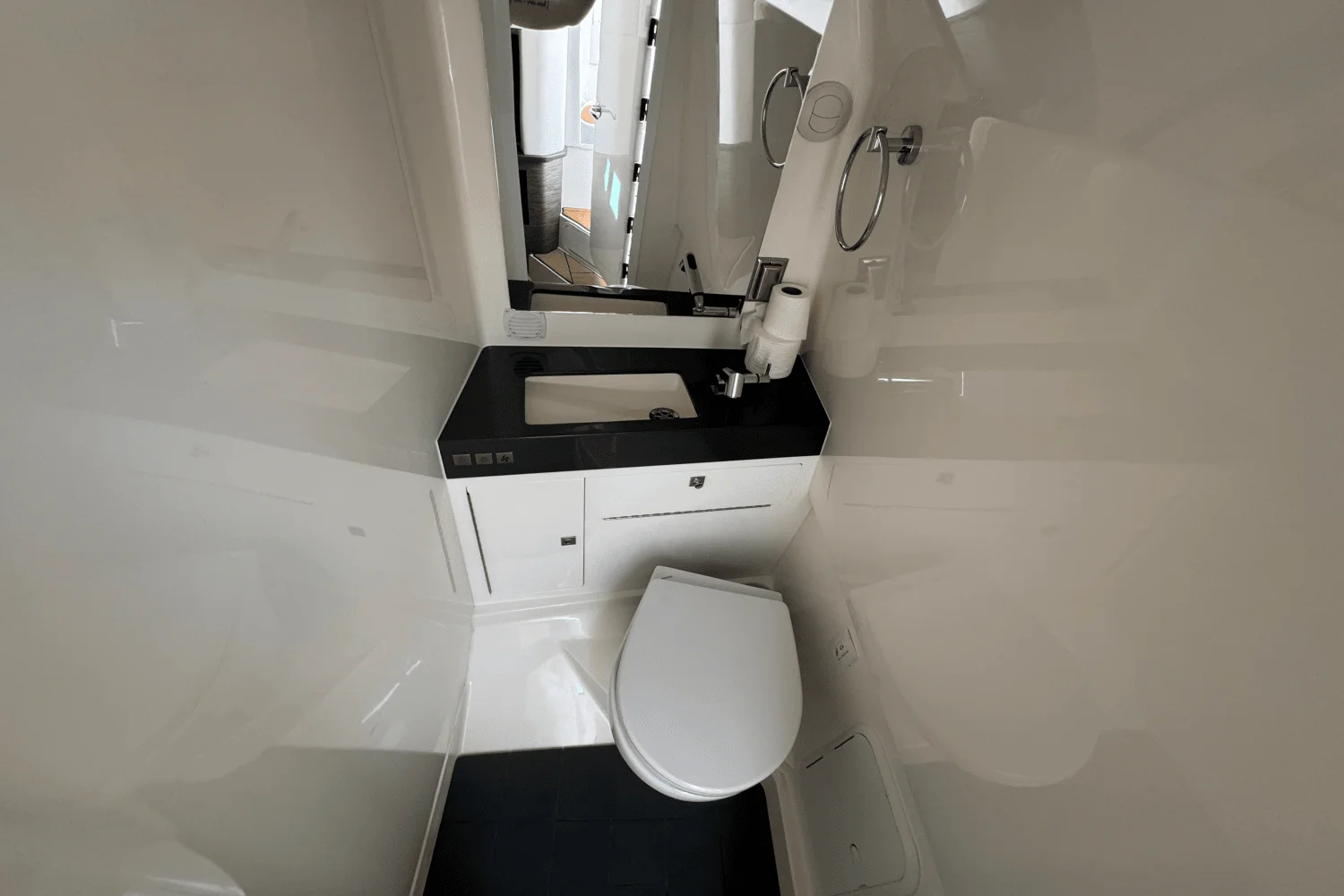 2022 Aviara AV36 Image Thumbnail #49