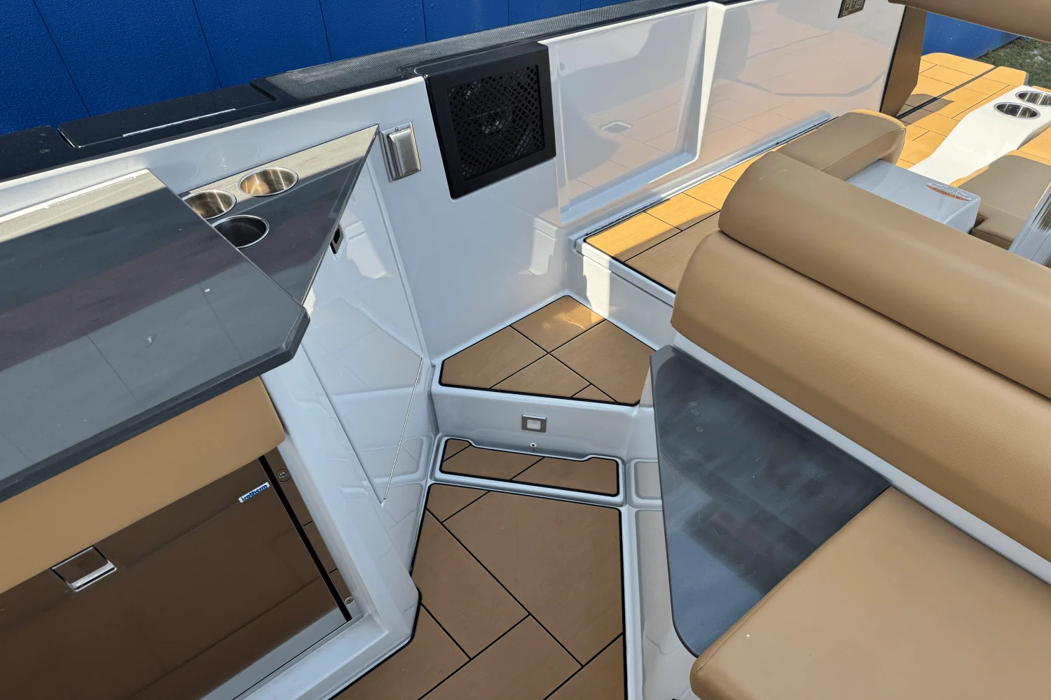 2022 Aviara AV36 Image Thumbnail #19