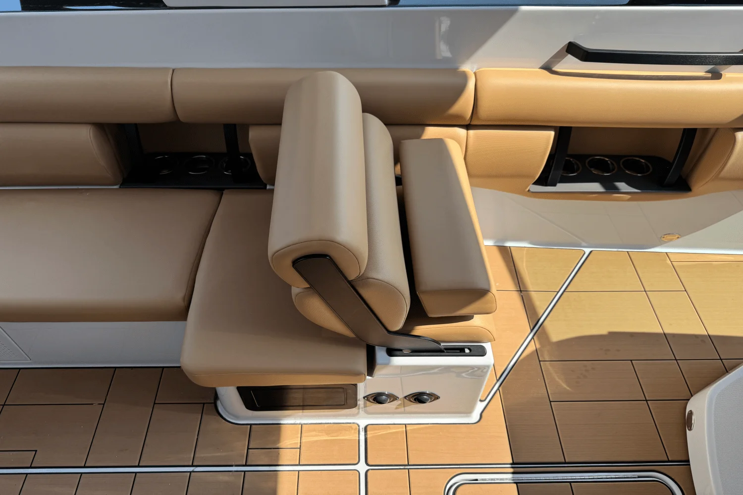 2022 Aviara AV36 Image Thumbnail #37