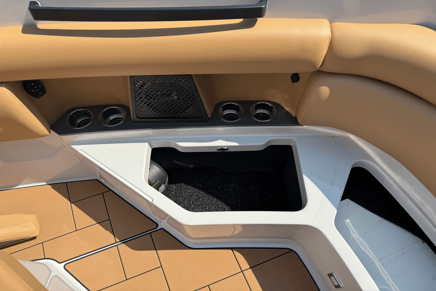 2022 Aviara AV36 Image Thumbnail #55