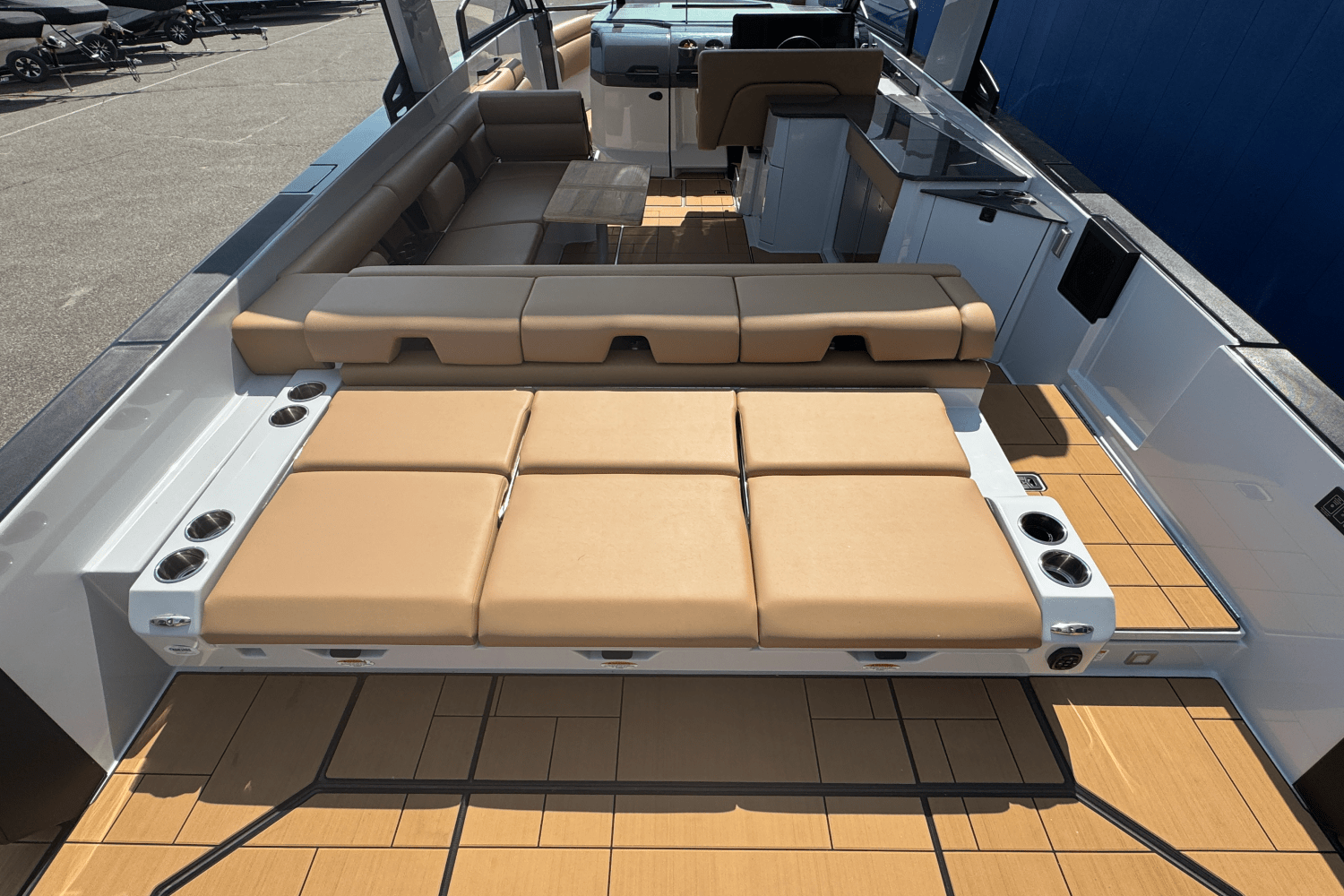 2022 Aviara AV36 Image Thumbnail #9