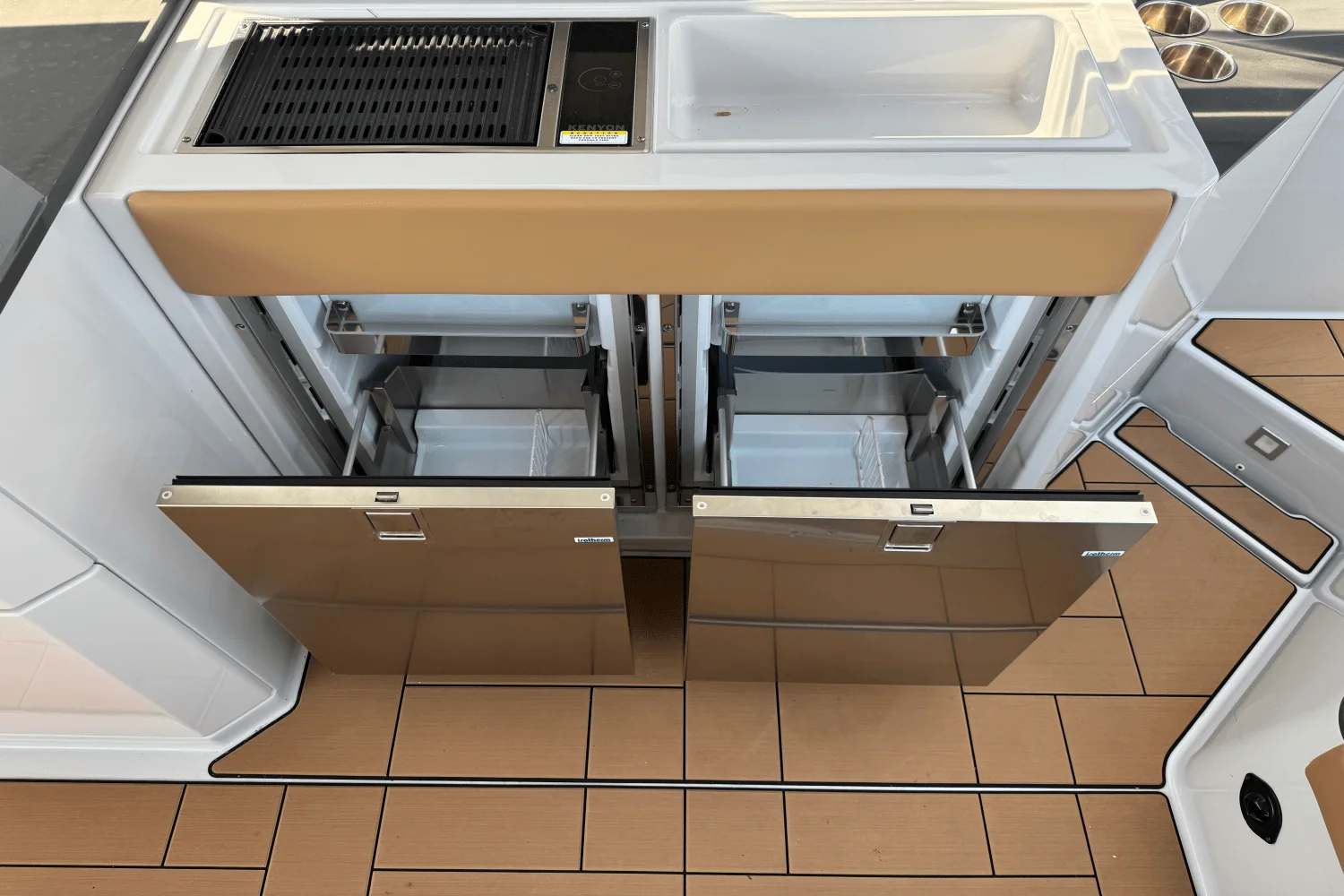 2022 Aviara AV36 Image Thumbnail #23