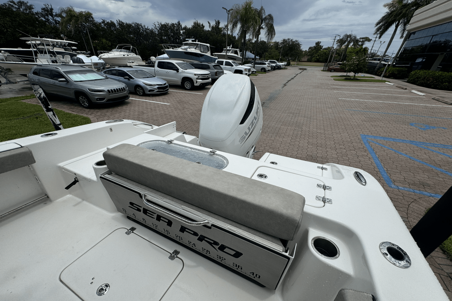 2023 Sea Pro 239 DLX Image Thumbnail #2