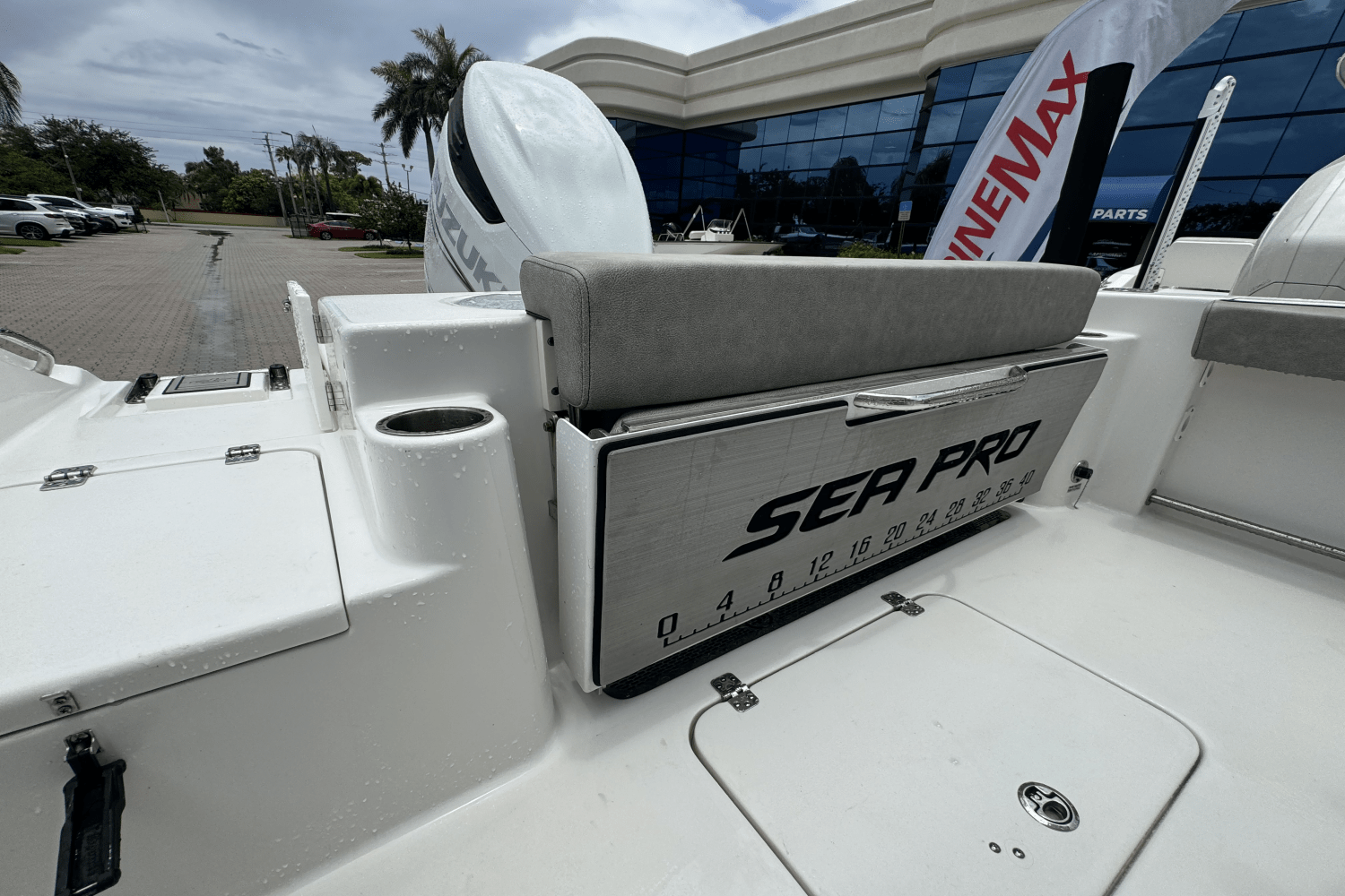 2023 Sea Pro 239 DLX Image Thumbnail #4