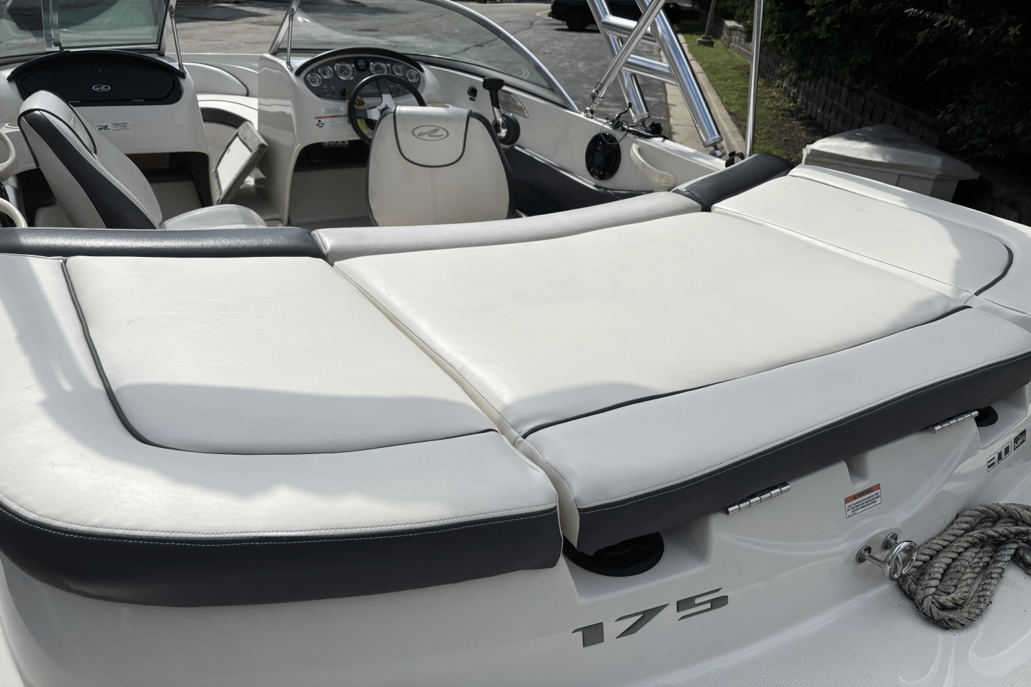 2010 Sea Ray 175 BR Image Thumbnail #10