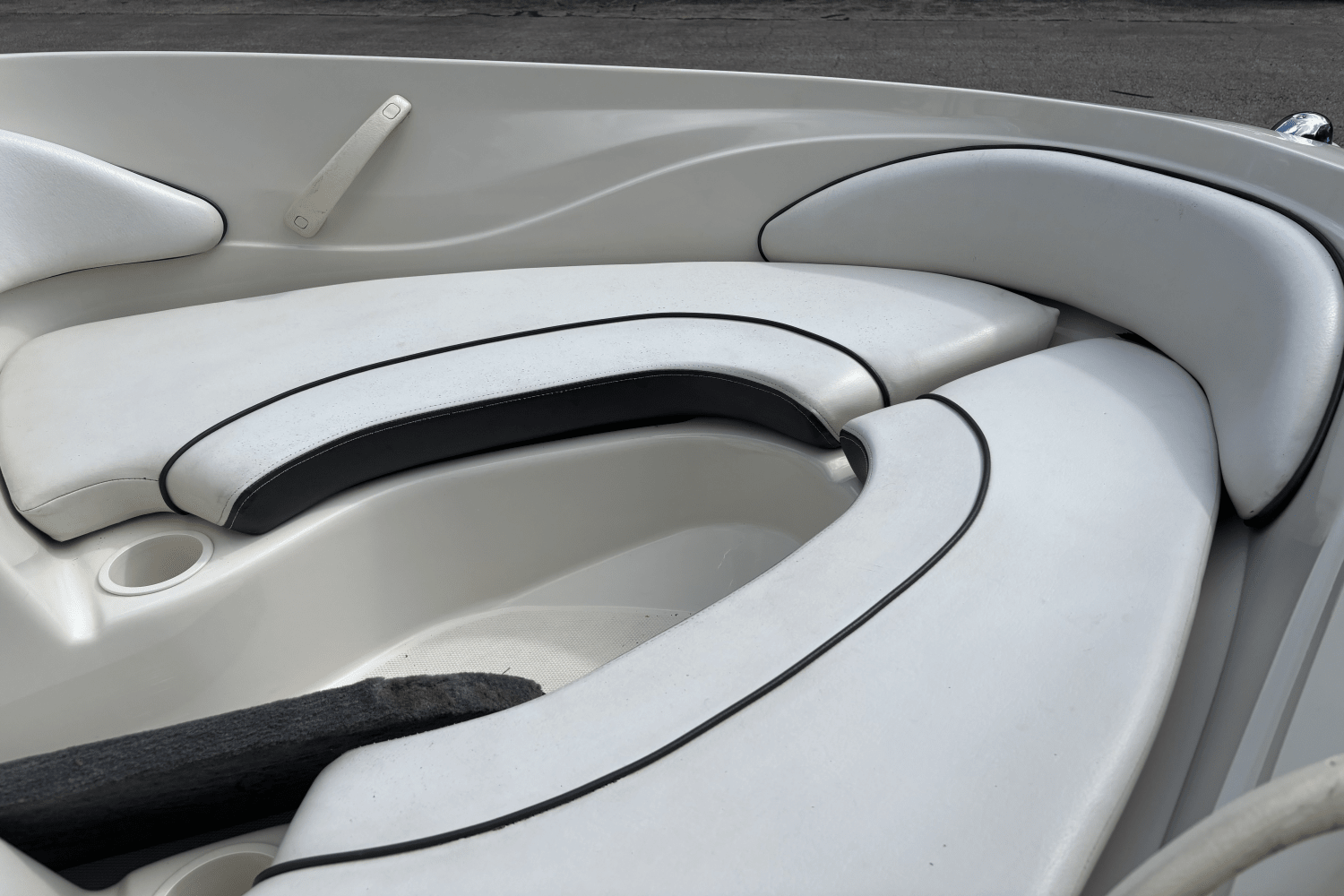 2010 Sea Ray 175 BR Image Thumbnail #3