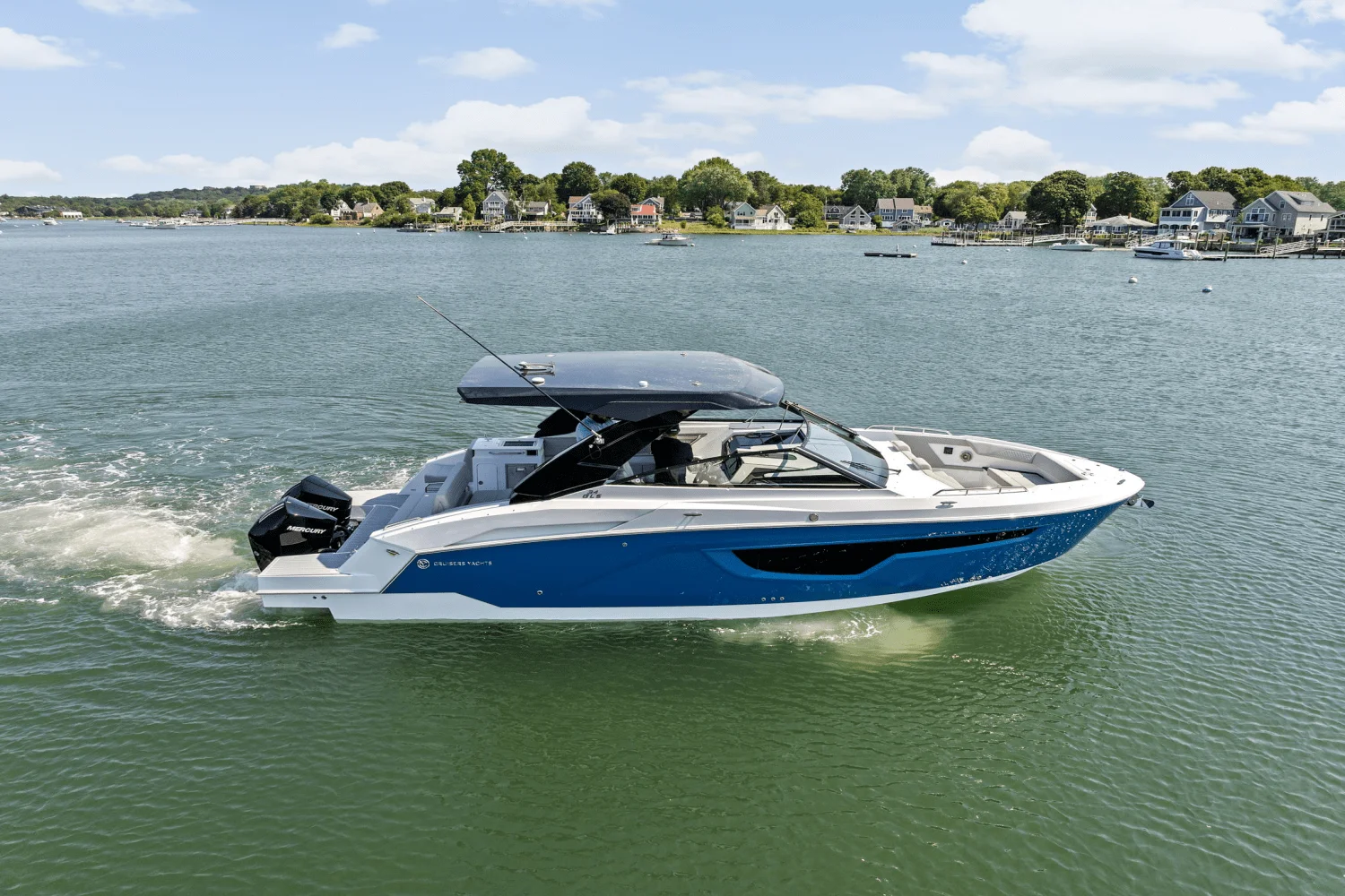 2026 Cruisers Yachts 34 GLS Outboard Image Thumbnail #68