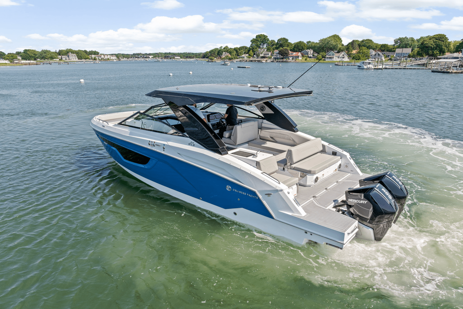 2026 Cruisers Yachts 34 GLS Outboard Image Thumbnail #77