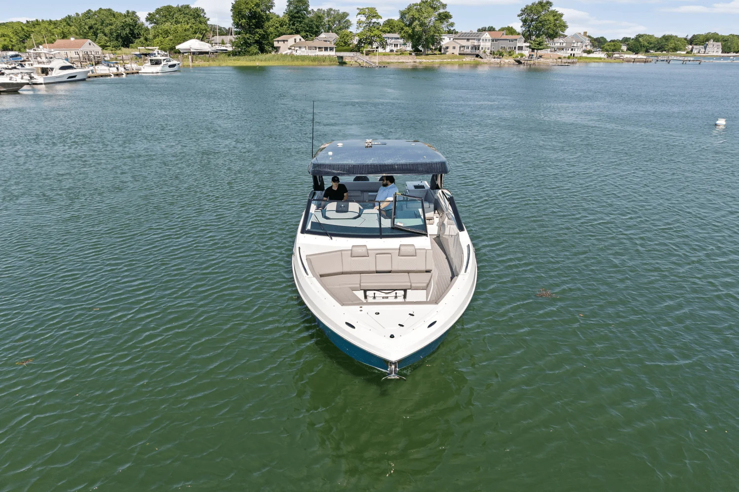 2026 Cruisers Yachts 34 GLS Outboard Image Thumbnail #73