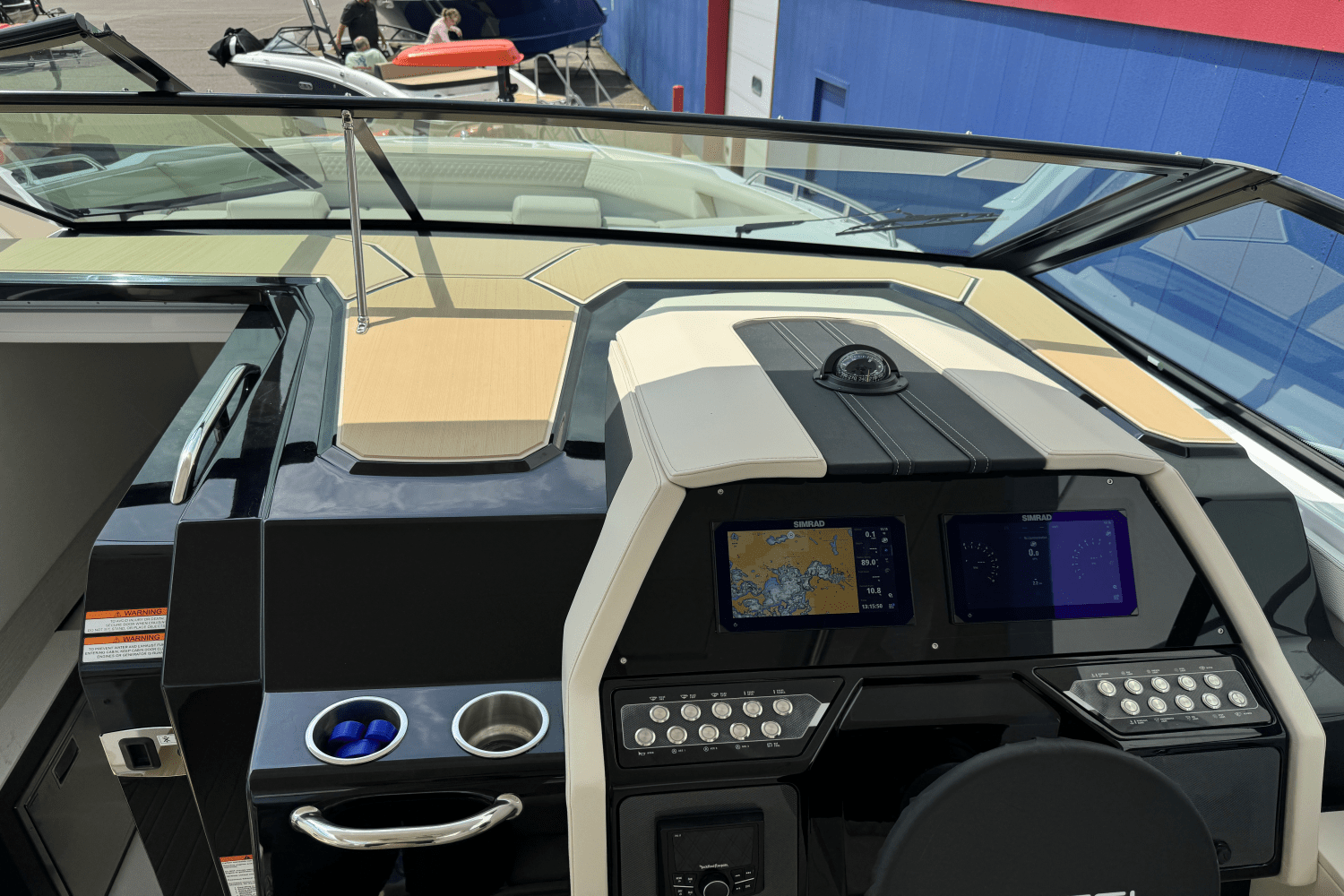 2026 Cruisers Yachts 34 GLS Image Thumbnail #37