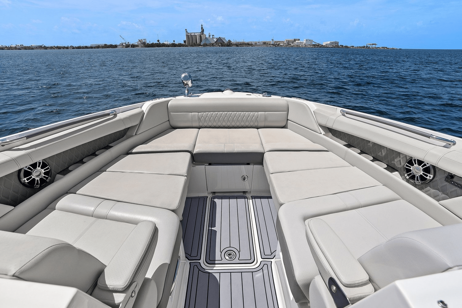 2023 Sea Ray 350 SLX OUTBOARD Image Thumbnail #19