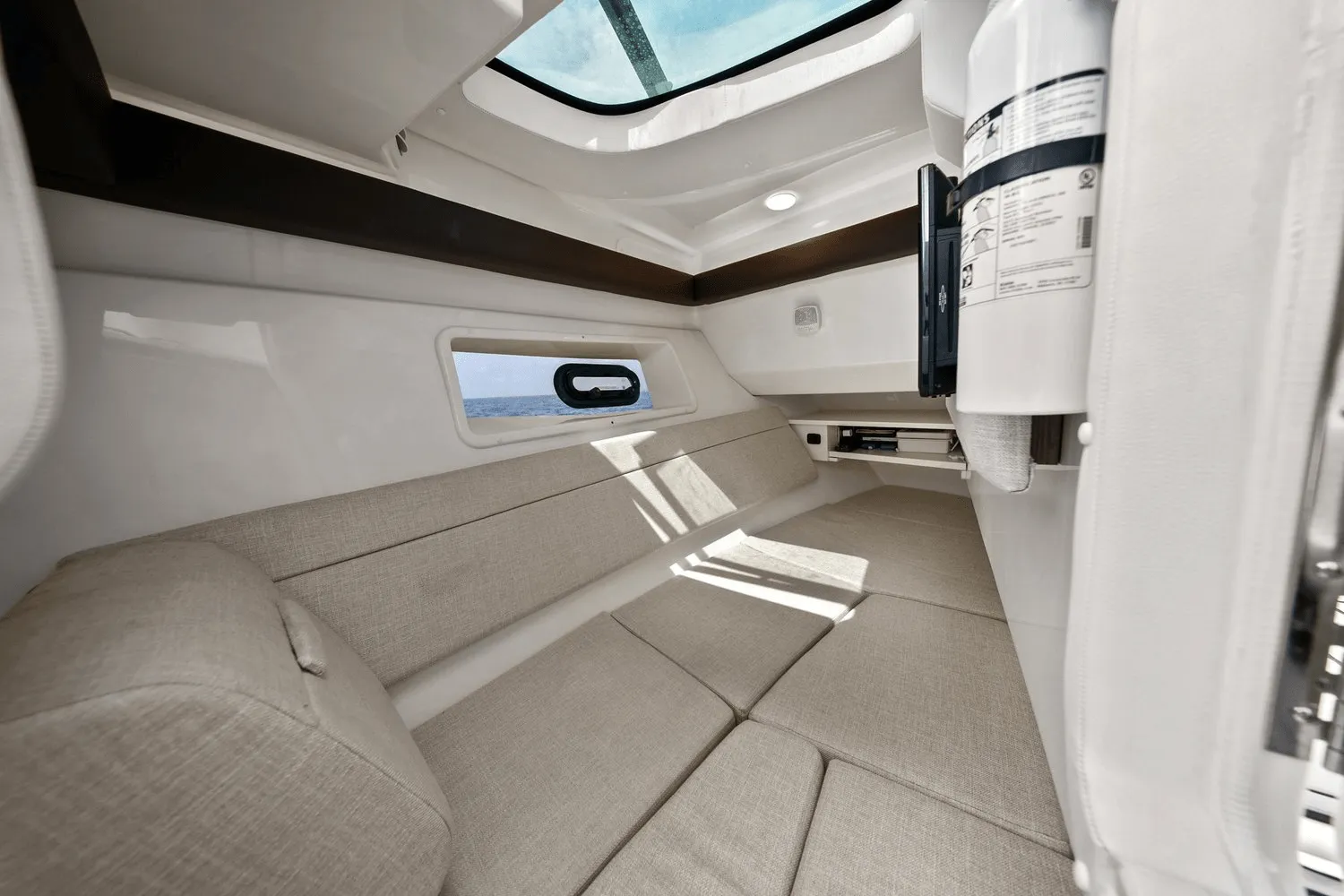 2023 Sea Ray 350 SLX OUTBOARD Image Thumbnail #43