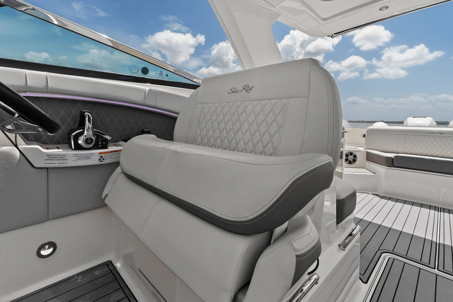 2023 Sea Ray 350 SLX OUTBOARD Image Thumbnail #31