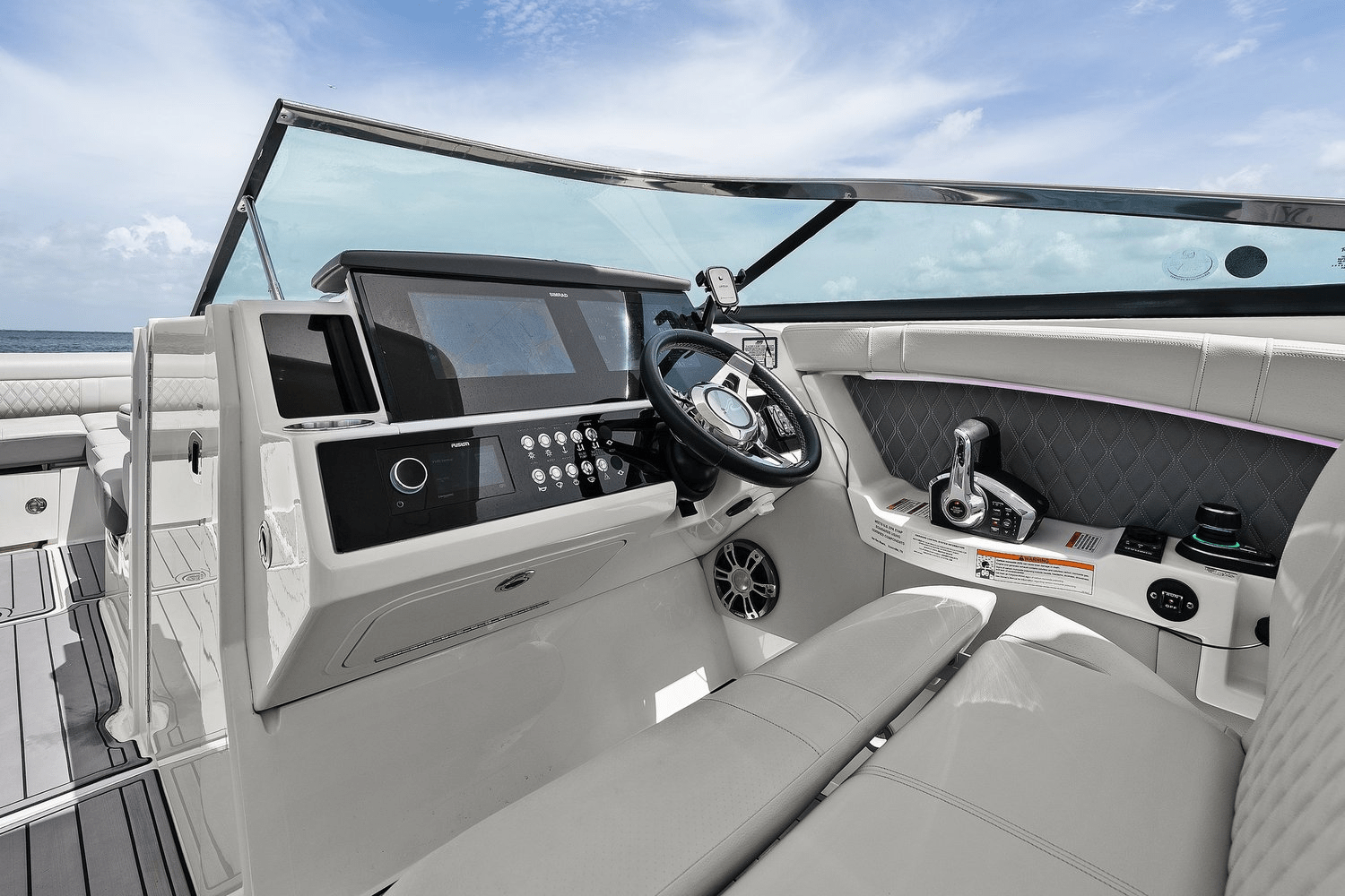 2023 Sea Ray 350 SLX OUTBOARD Image Thumbnail #27