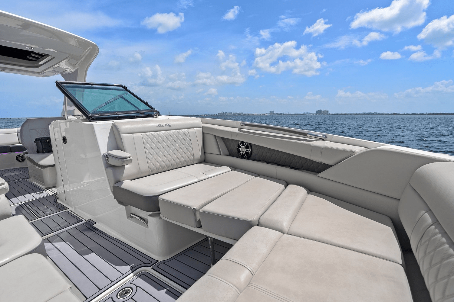 2023 Sea Ray 350 SLX OUTBOARD Image Thumbnail #20