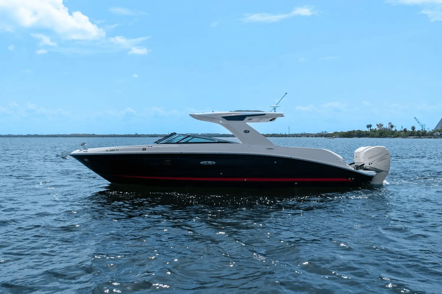 2023 Sea Ray 350 SLX OUTBOARD Image Thumbnail #5