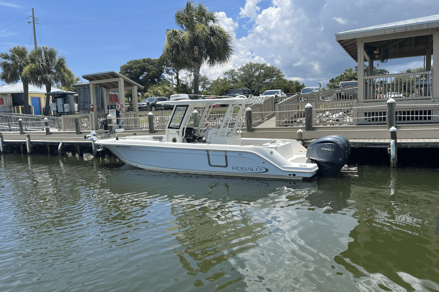 2021 Robalo R272 Image Thumbnail #2