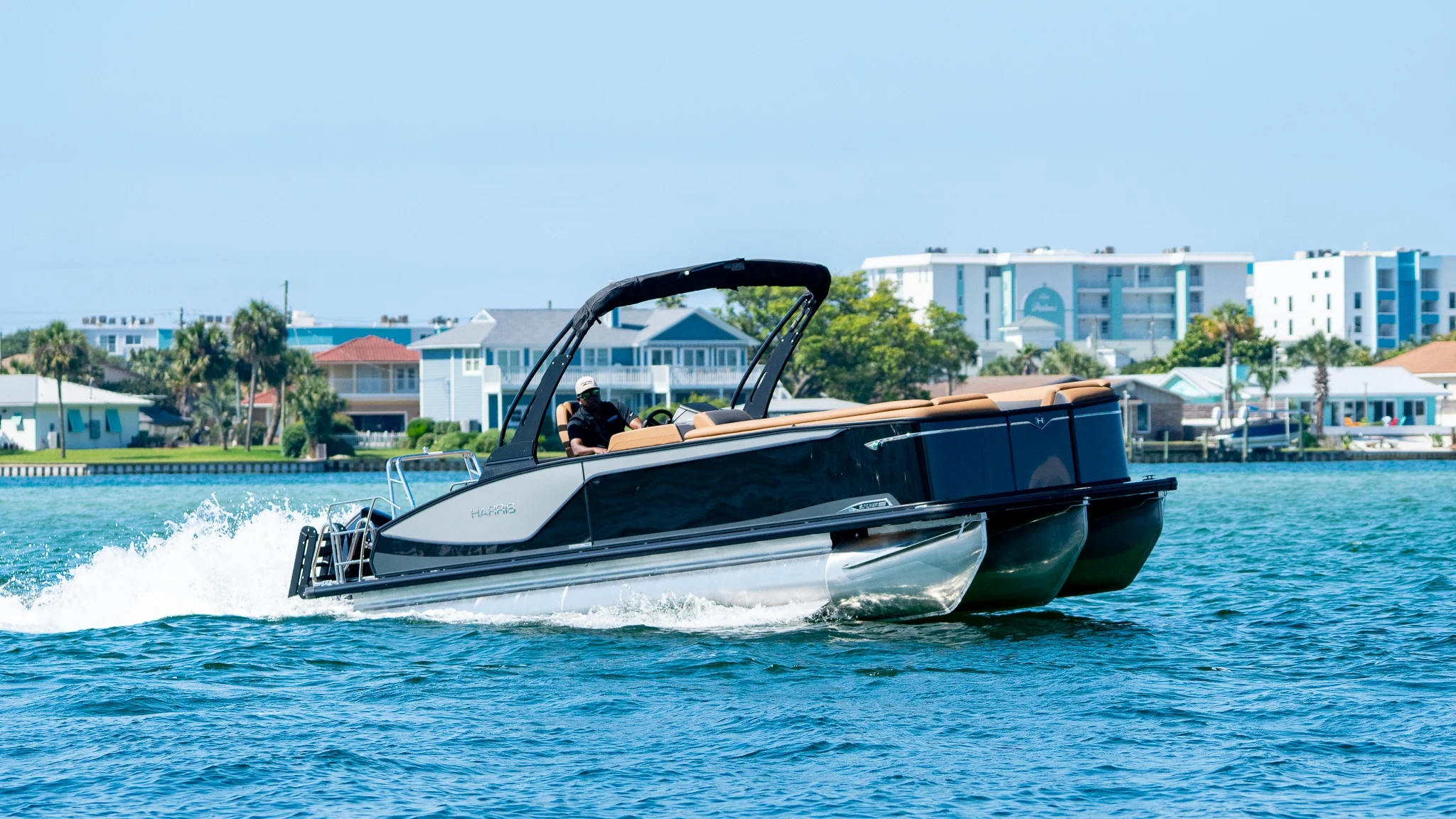 2026 Harris Sunliner 250 Image Thumbnail #1