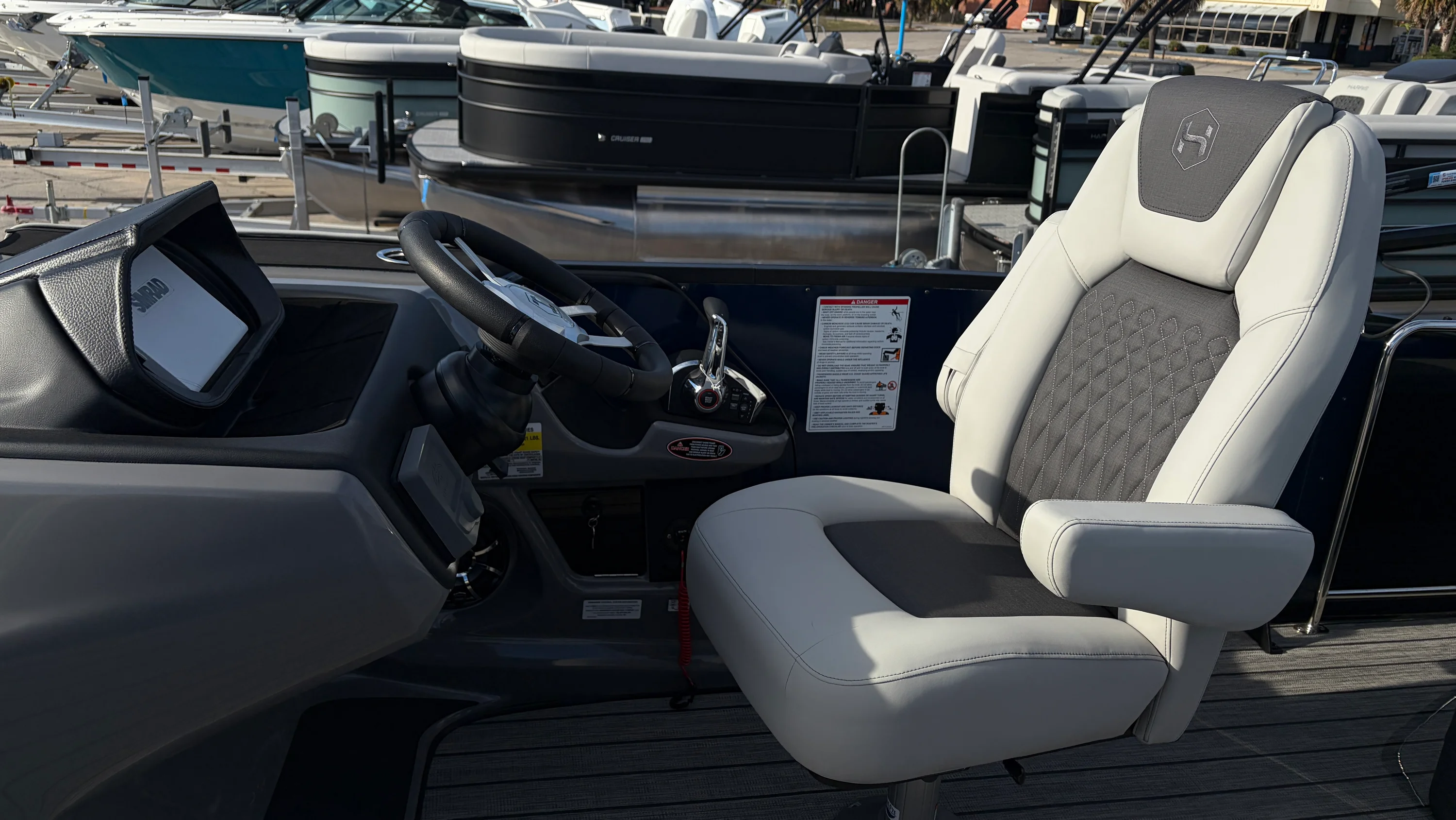 2026 Harris Sunliner 230 Image Thumbnail #27