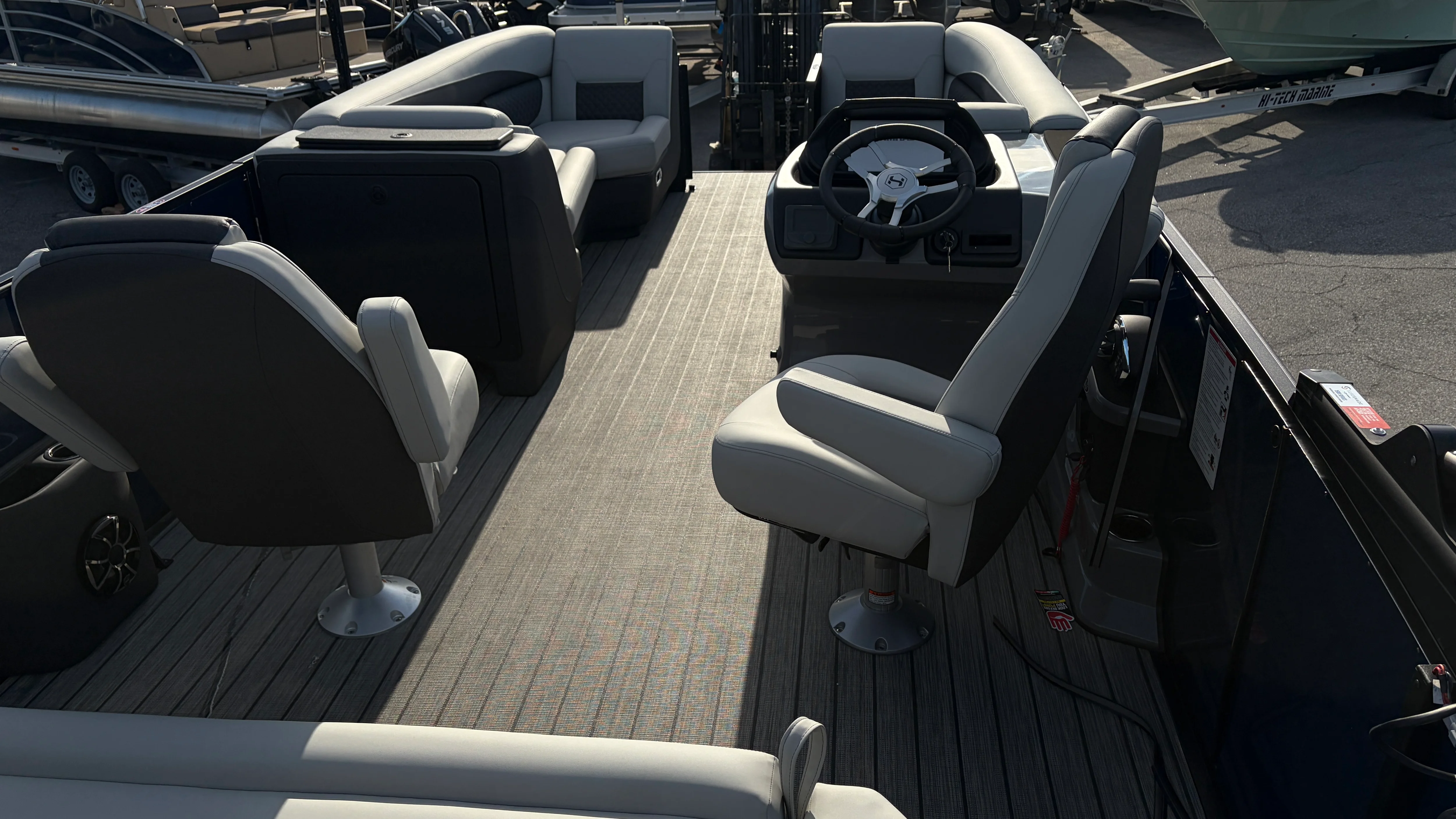 2026 Harris Sunliner 230 Image Thumbnail #34