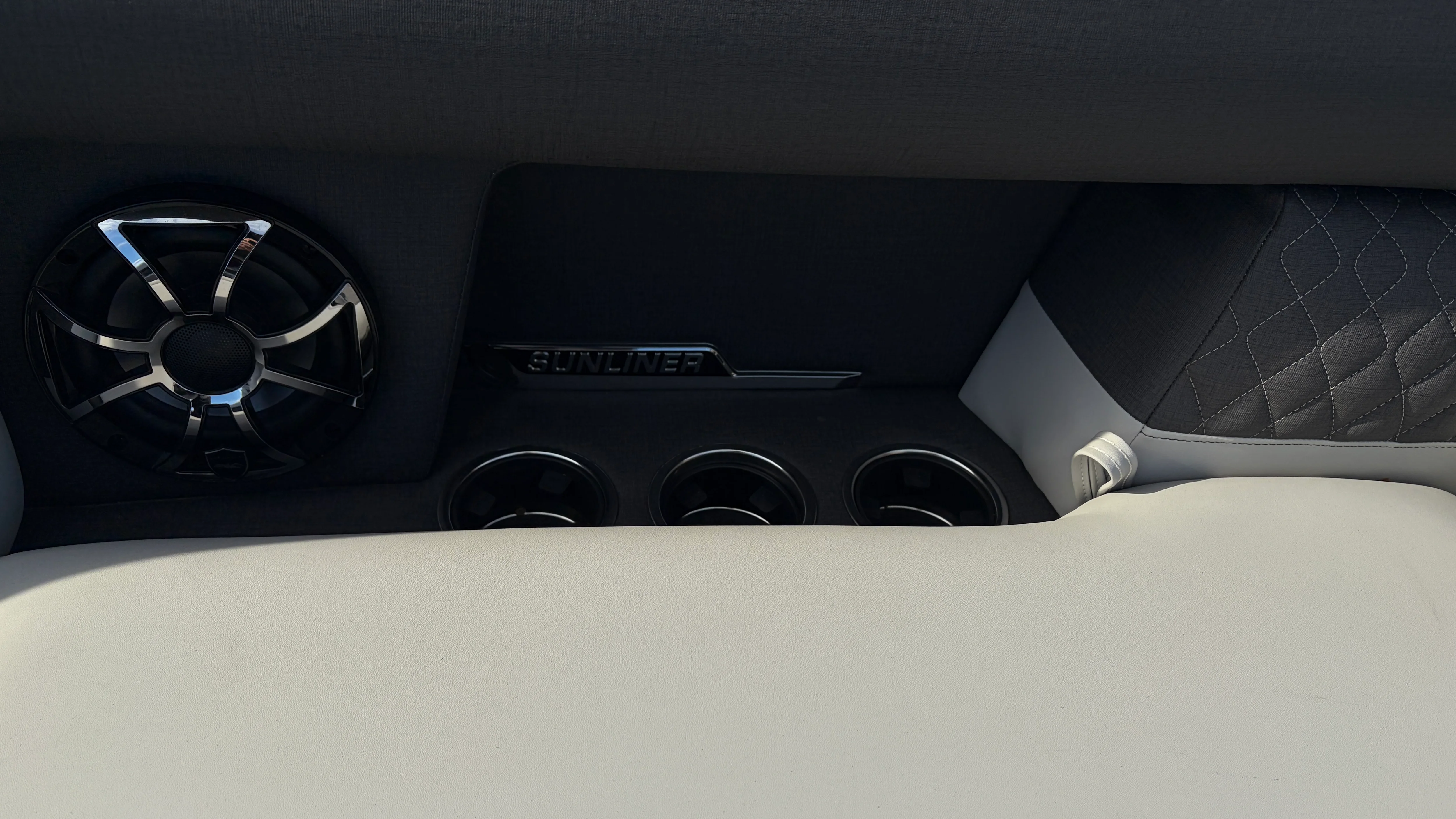 2026 Harris Sunliner 230 Image Thumbnail #22