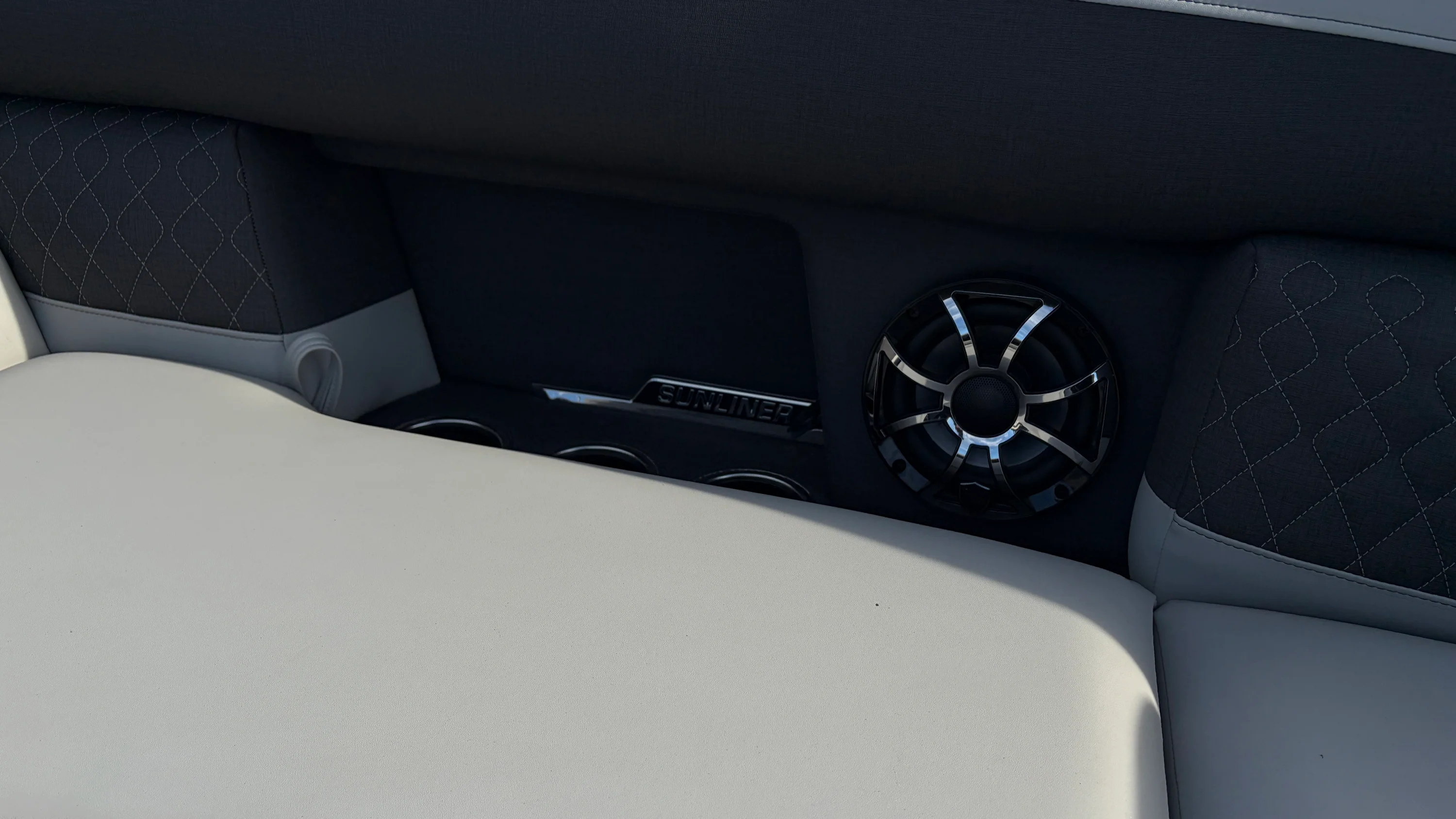 2026 Harris Sunliner 230 Image Thumbnail #20