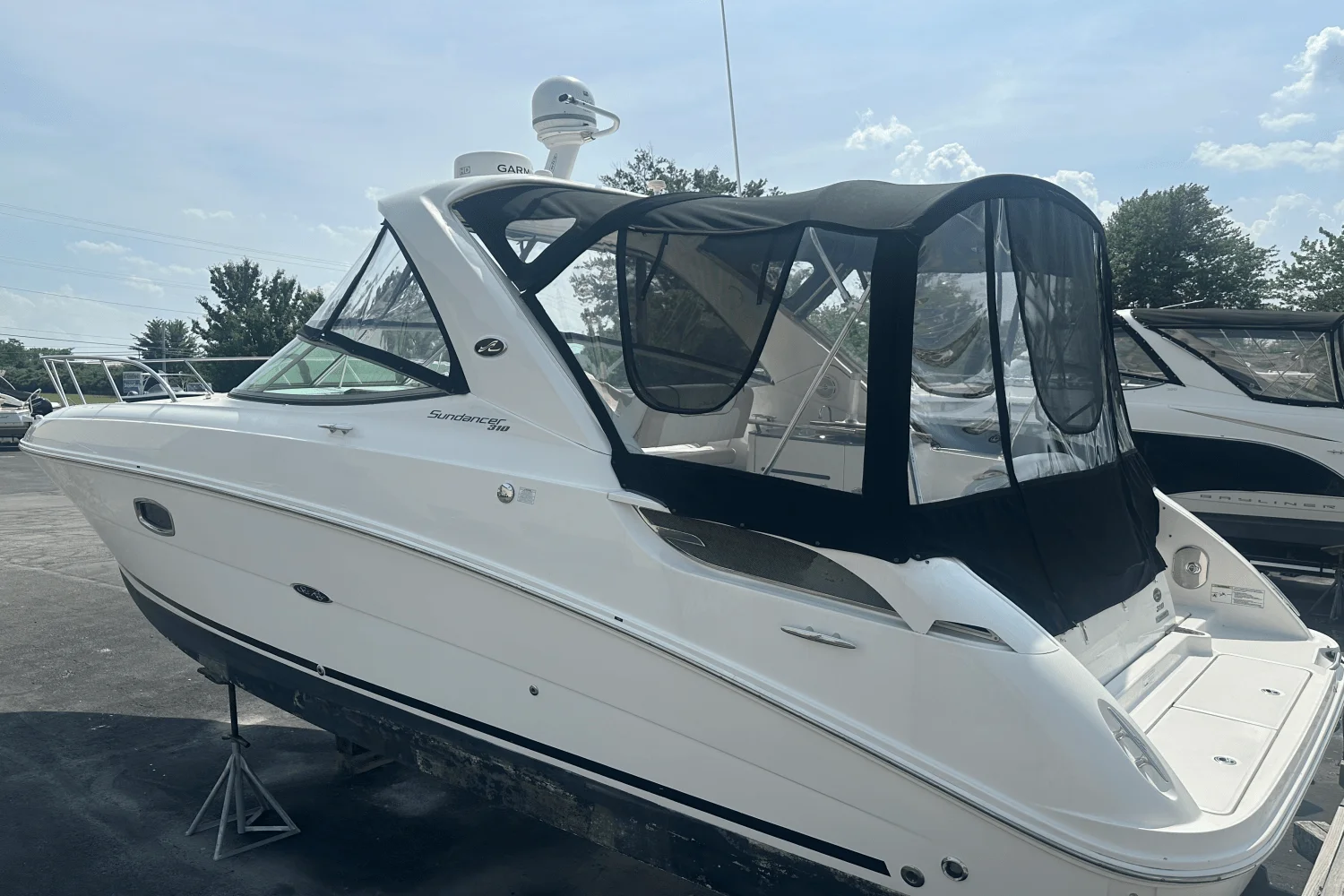 2012 Sea Ray 310 SUNDANCER Image Thumbnail #4