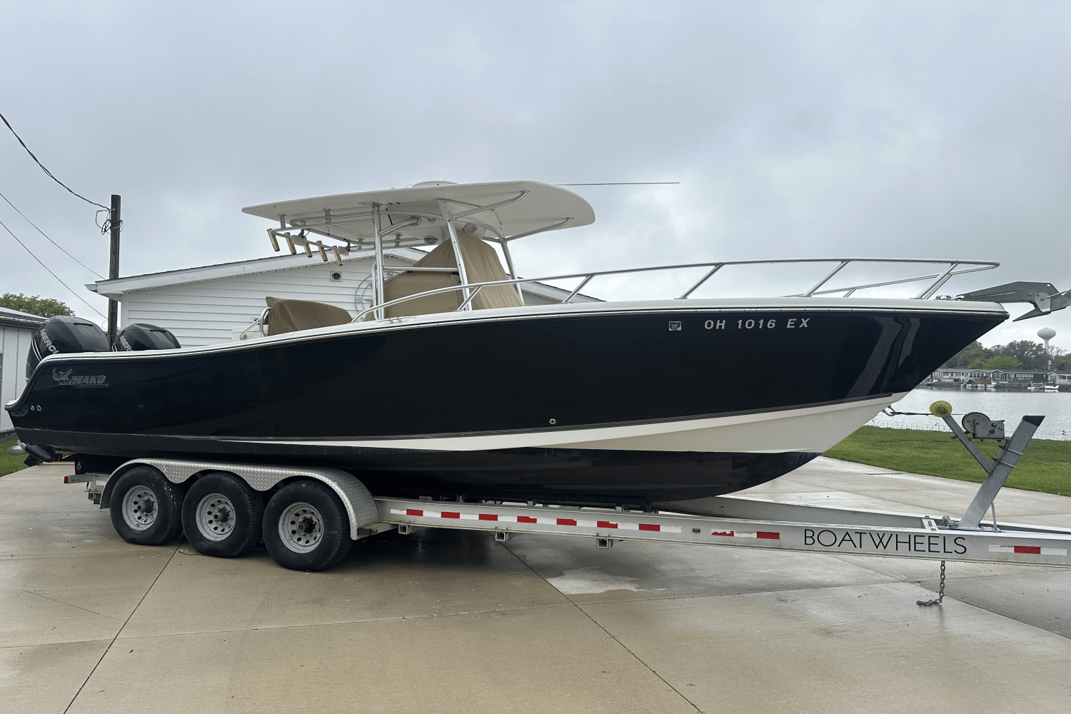 2011 Mako 288 Image Thumbnail #1
