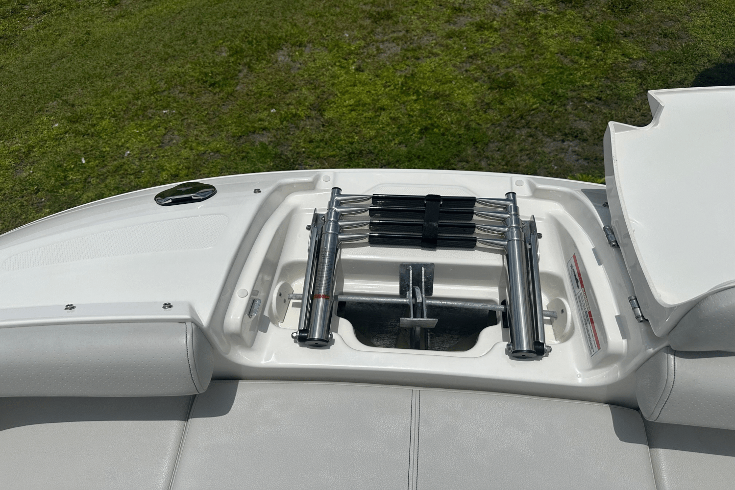 2022 Sea Ray 250 SDX OB Image Thumbnail #38