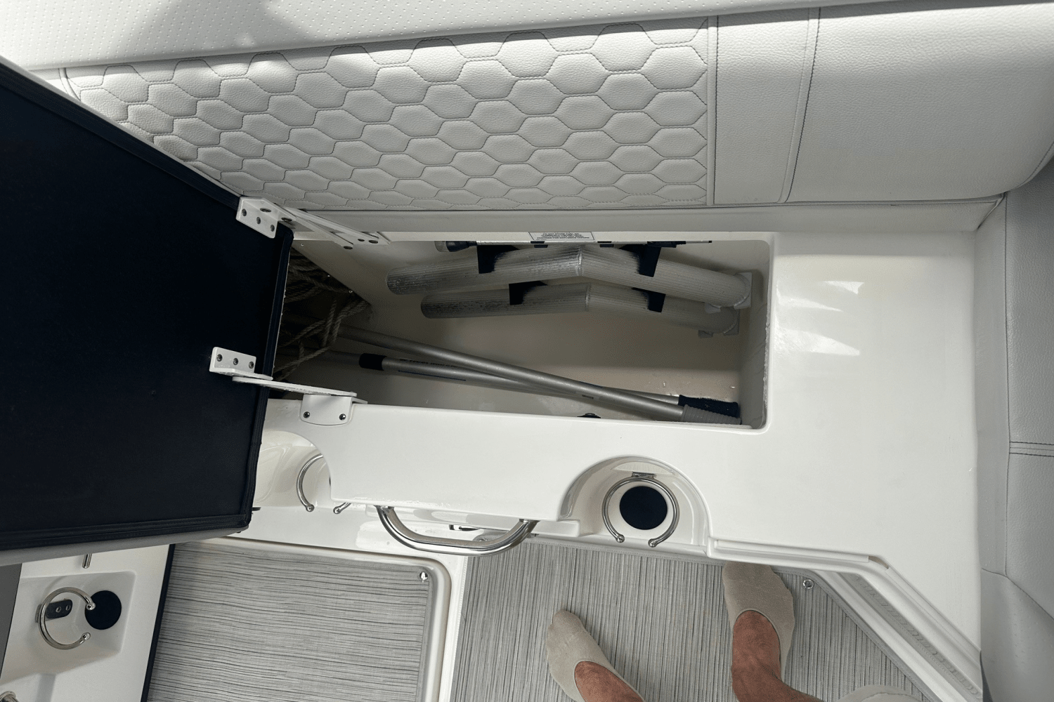 2022 Sea Ray 250 SDX OB Image Thumbnail #21