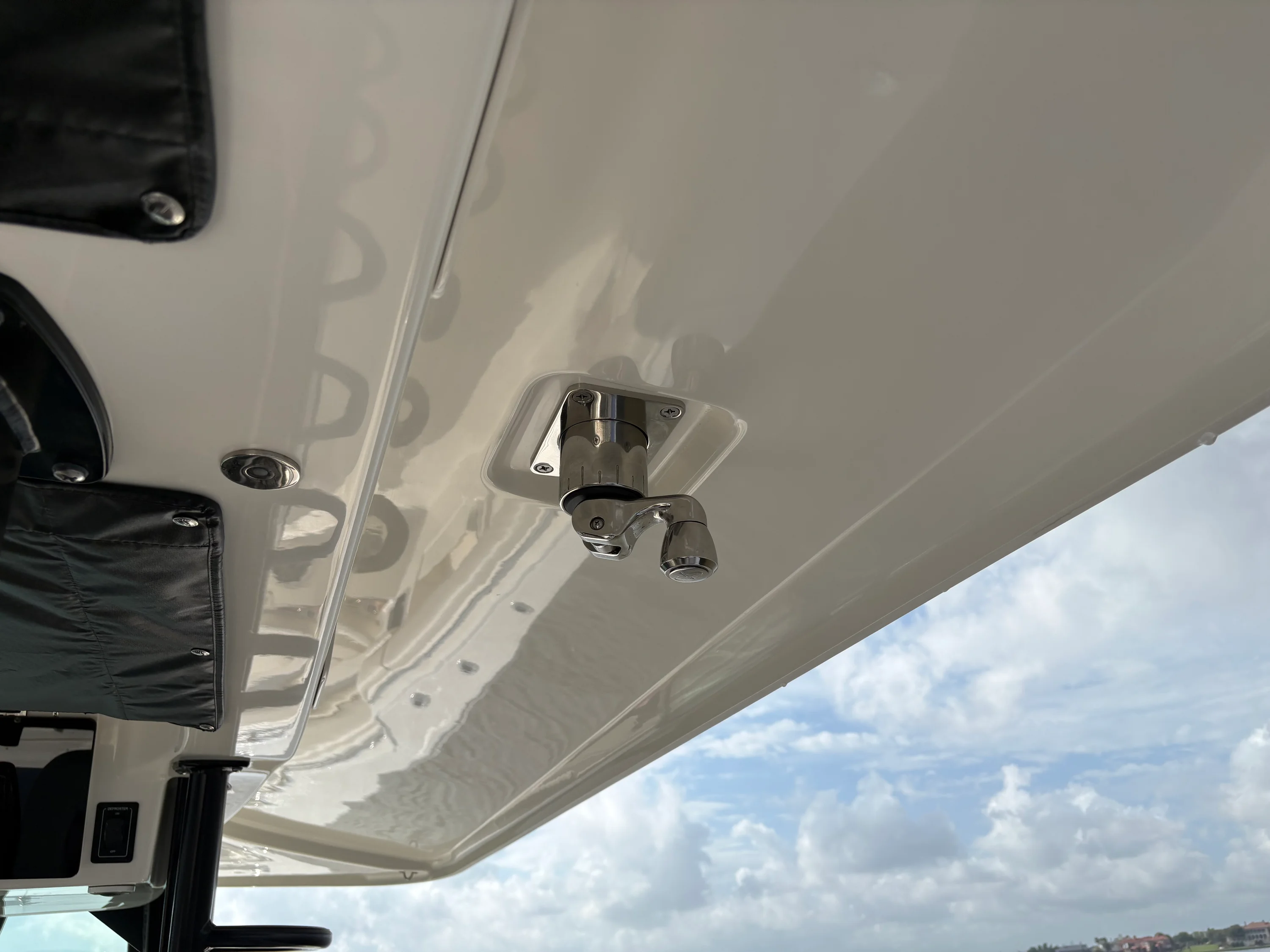 2026 Boston Whaler 380 Outrage Image Thumbnail #24