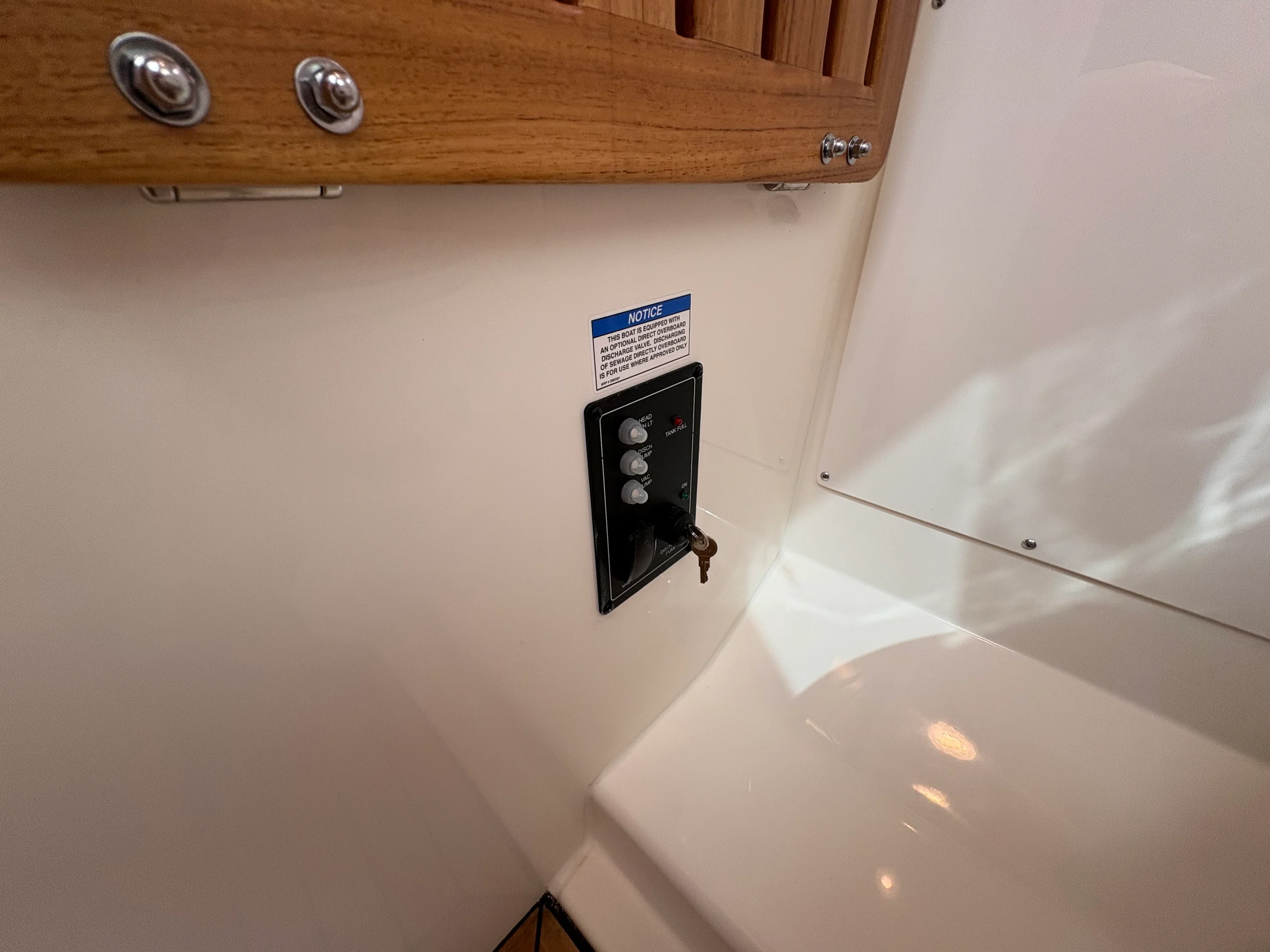 2026 Boston Whaler 380 Outrage Image Thumbnail #40
