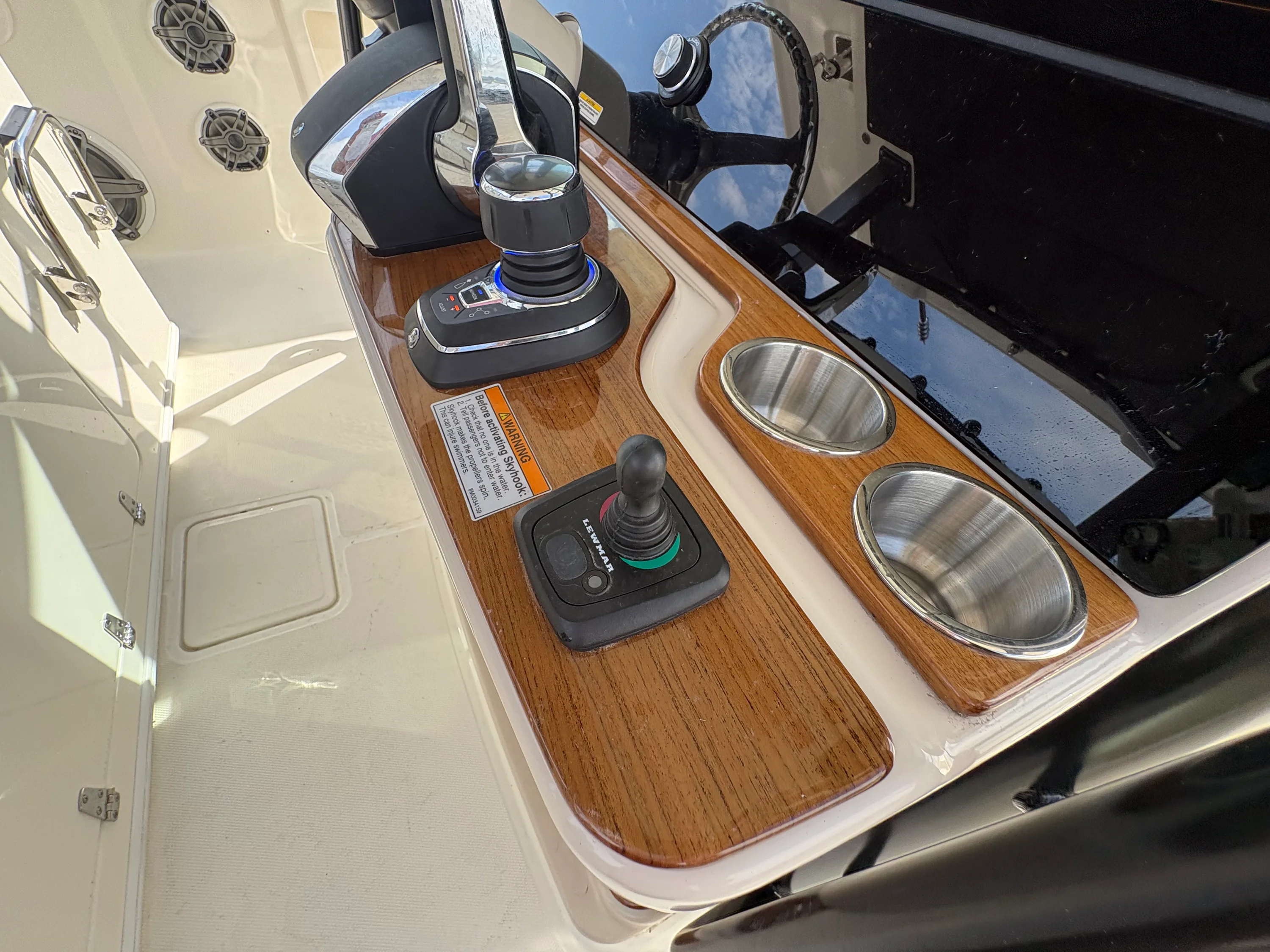 2026 Boston Whaler 380 Outrage Image Thumbnail #32