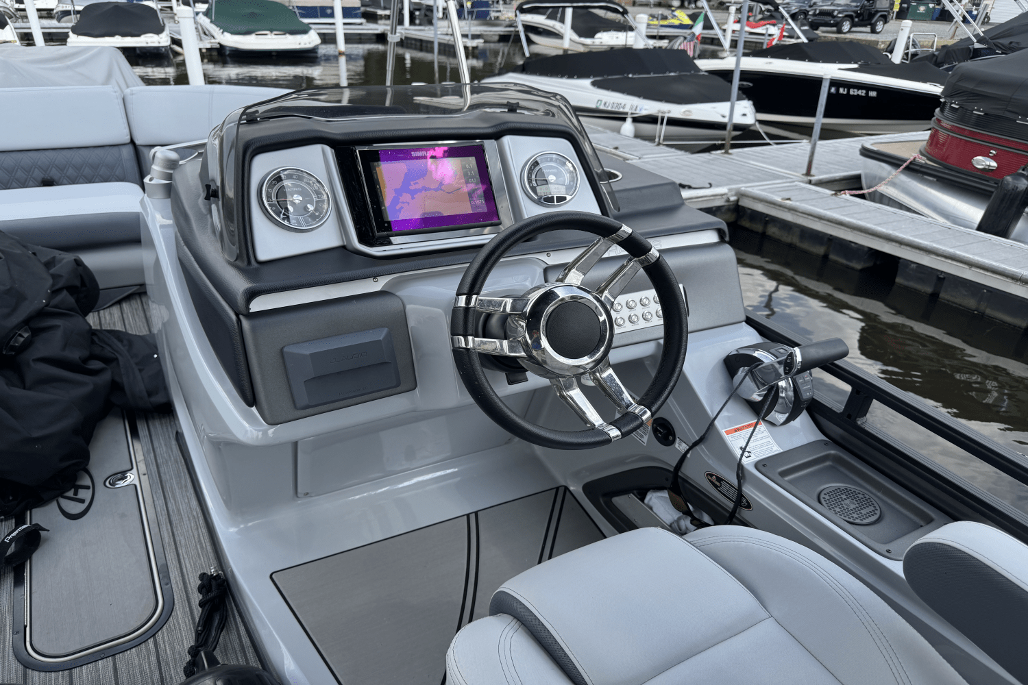 2020 Harris 230 SOLSTICE Image Thumbnail #37