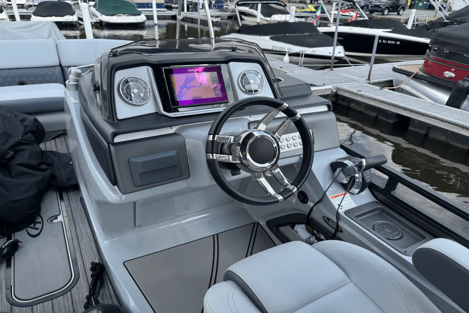 2020 Harris 230 SOLSTICE Image Thumbnail #37