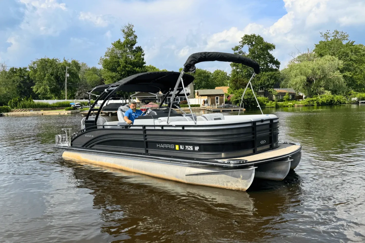 2020 Harris 230 SOLSTICE Image Thumbnail #0