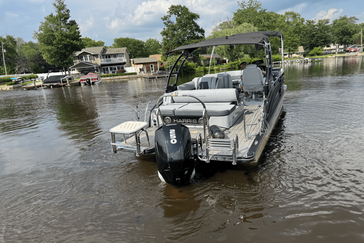 2020 Harris 230 SOLSTICE Image Thumbnail #19