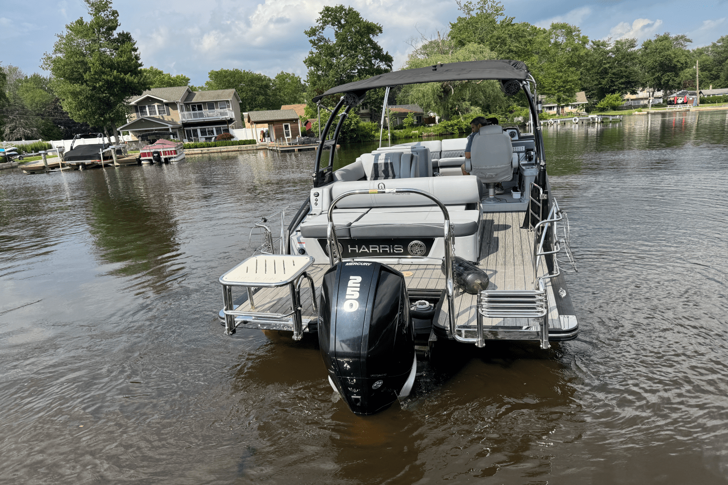 2020 Harris 230 SOLSTICE Image Thumbnail #22