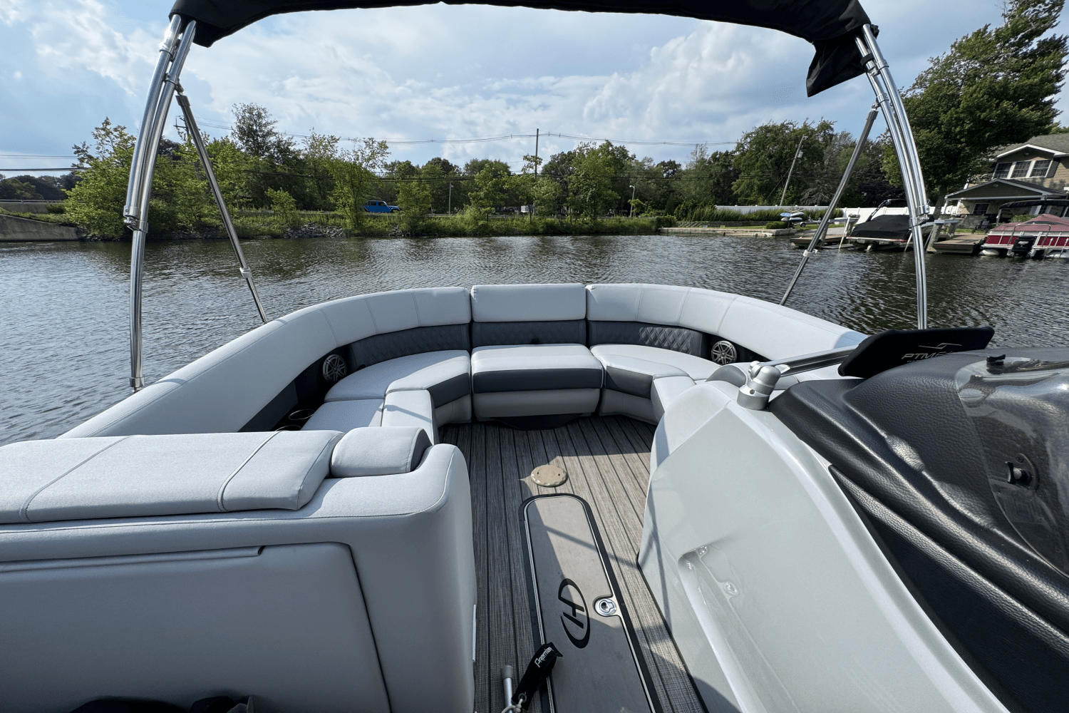 2020 Harris 230 SOLSTICE Image Thumbnail #32