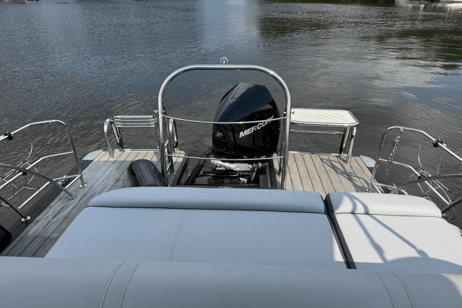 2020 Harris 230 SOLSTICE Image Thumbnail #28