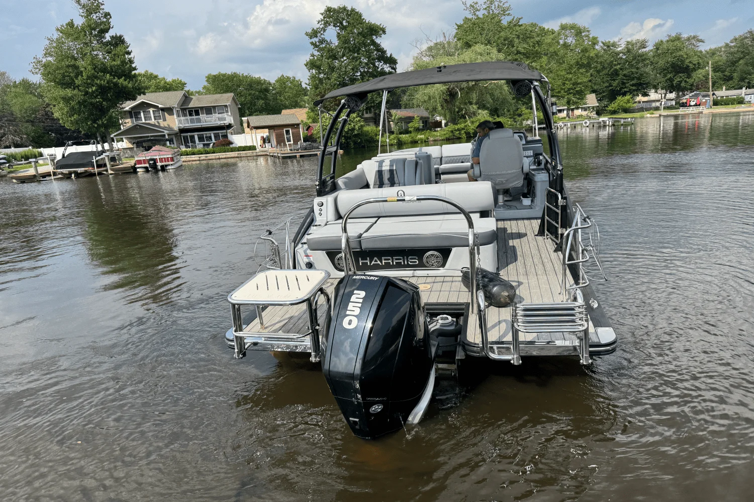 2020 Harris 230 SOLSTICE Image Thumbnail #9